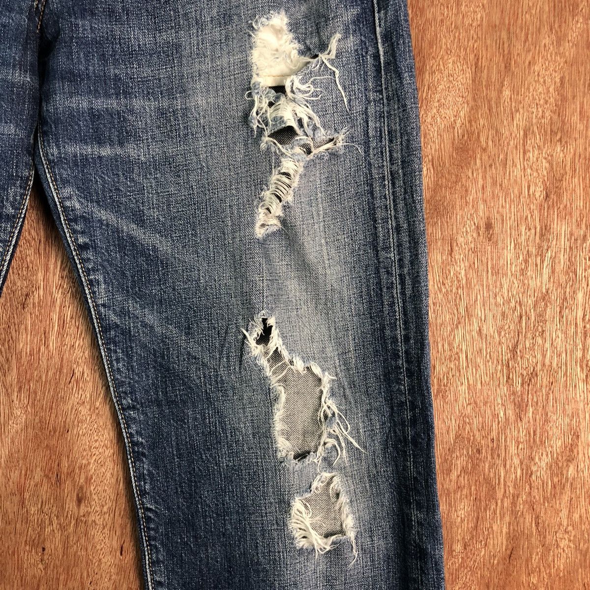 Levi's DLL 501 Levi's vintage Distressed Blue Denim Pants #c144 Size US 31 - 5 Thumbnail