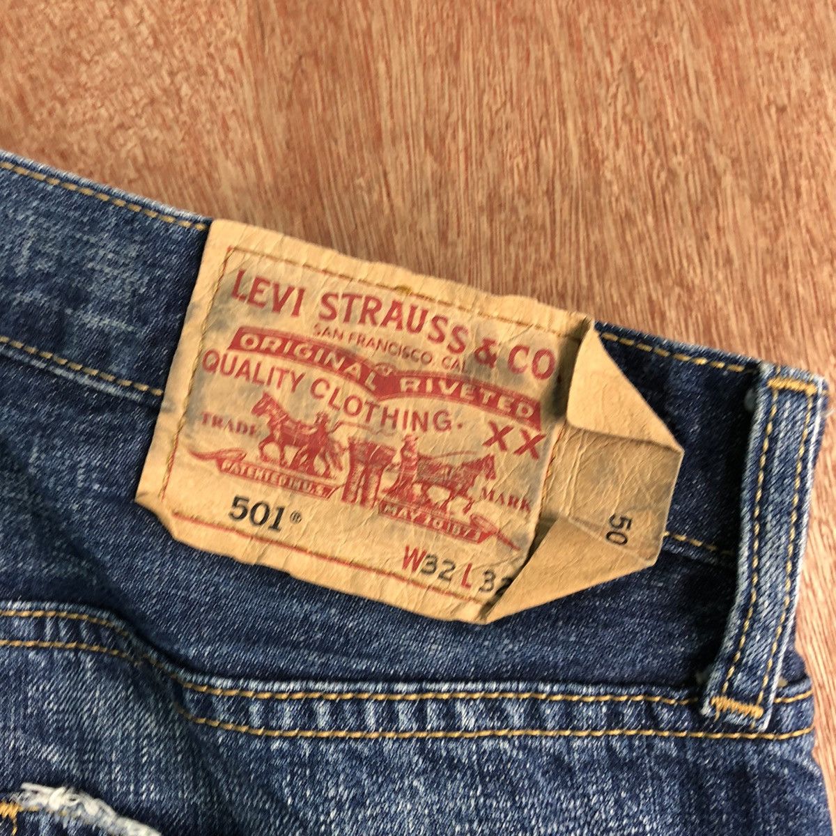 Levi's DLL 501 Levi's vintage Distressed Blue Denim Pants #c144 Size US 31 - 13 Thumbnail
