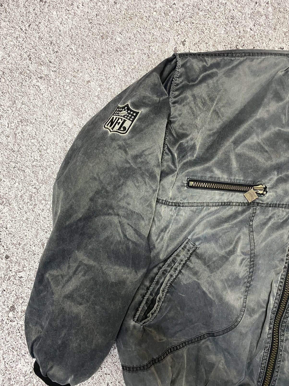 NFL × Vintage 1991 Faded RAIDERS NFL Los Angeles Embroidered Logo Bomber Size US XL / EU 56 / 4 - 9 Thumbnail