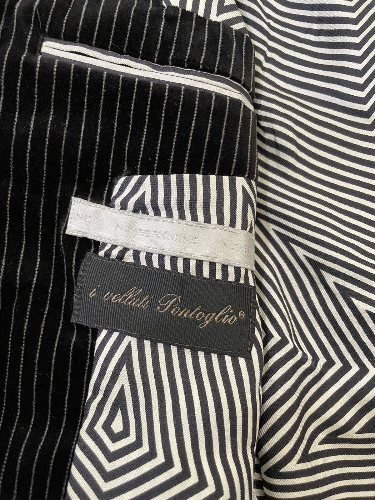 Japanese Brand × Number (N)ine Number (N)ine OG Pinstripe Black Velvet Silk Lining Blazer 3 Size 38L - 5 Thumbnail