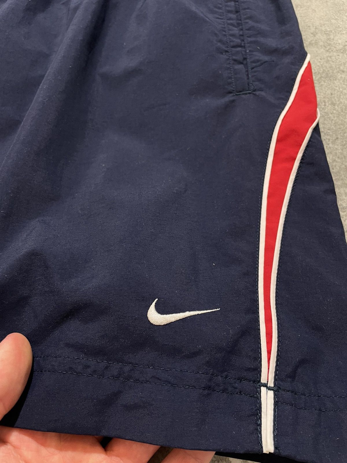 Nike × Vintage Nike vintage shorts Size US 38 / EU 54 - 4 Thumbnail