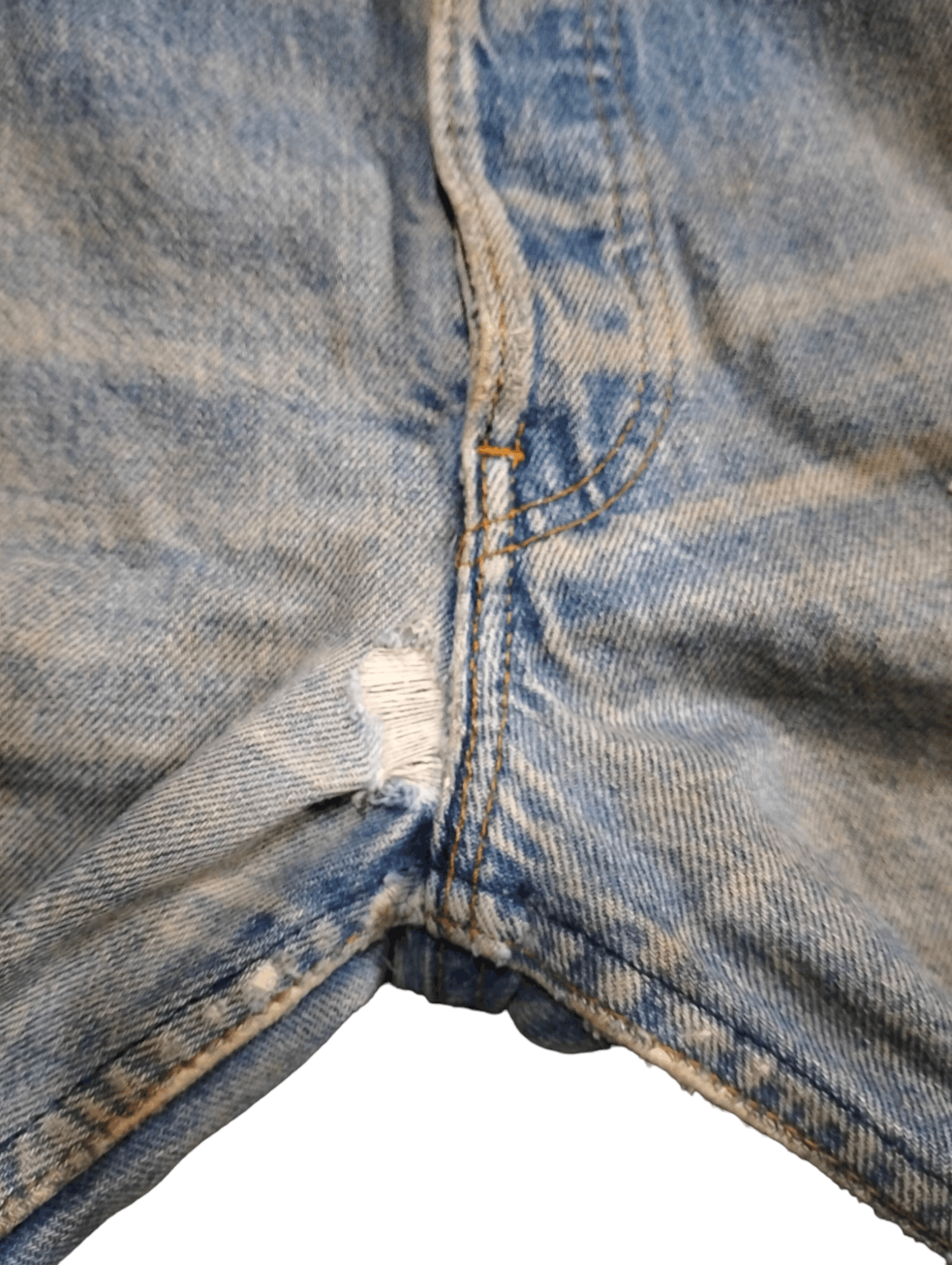 Levi's Vintage Levi's 501xx Distressed Faded Button 544 Size US 33 - 5 Thumbnail