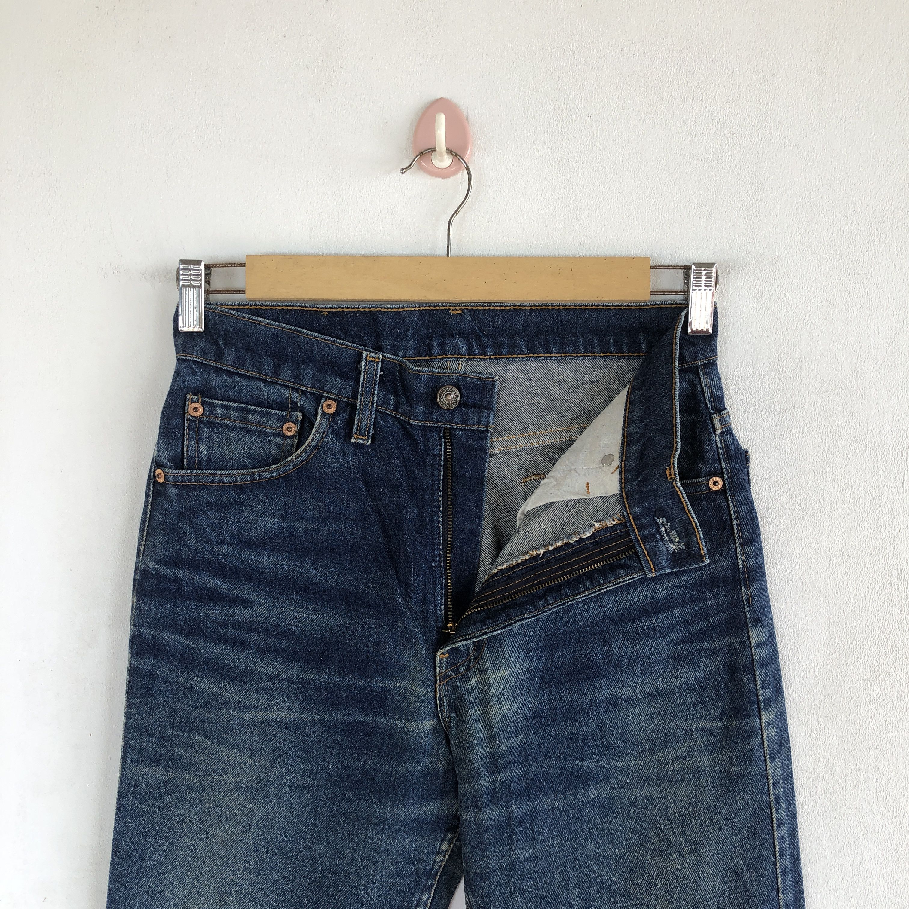 Levi's × Vintage Vintage Levis Bell Bottom Jeans Levi's 517 Boot Cut Denim Size 26" / US 2 / IT 38 - 8 Thumbnail