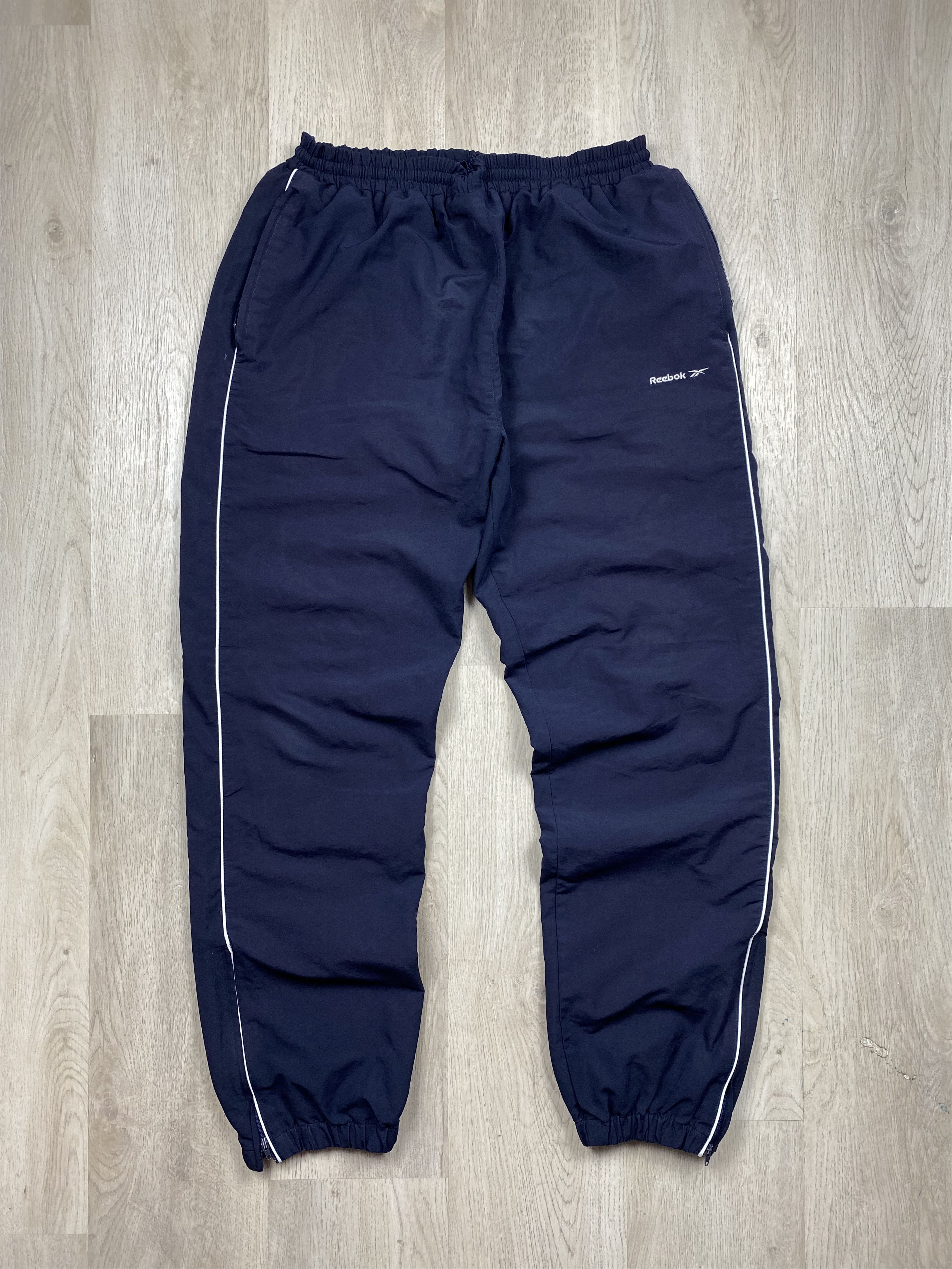 Reebok Reebok Vintage Mens Nylon Track Suit Jacket + Pants Drill Size US 32 / EU 48 - 11 Thumbnail