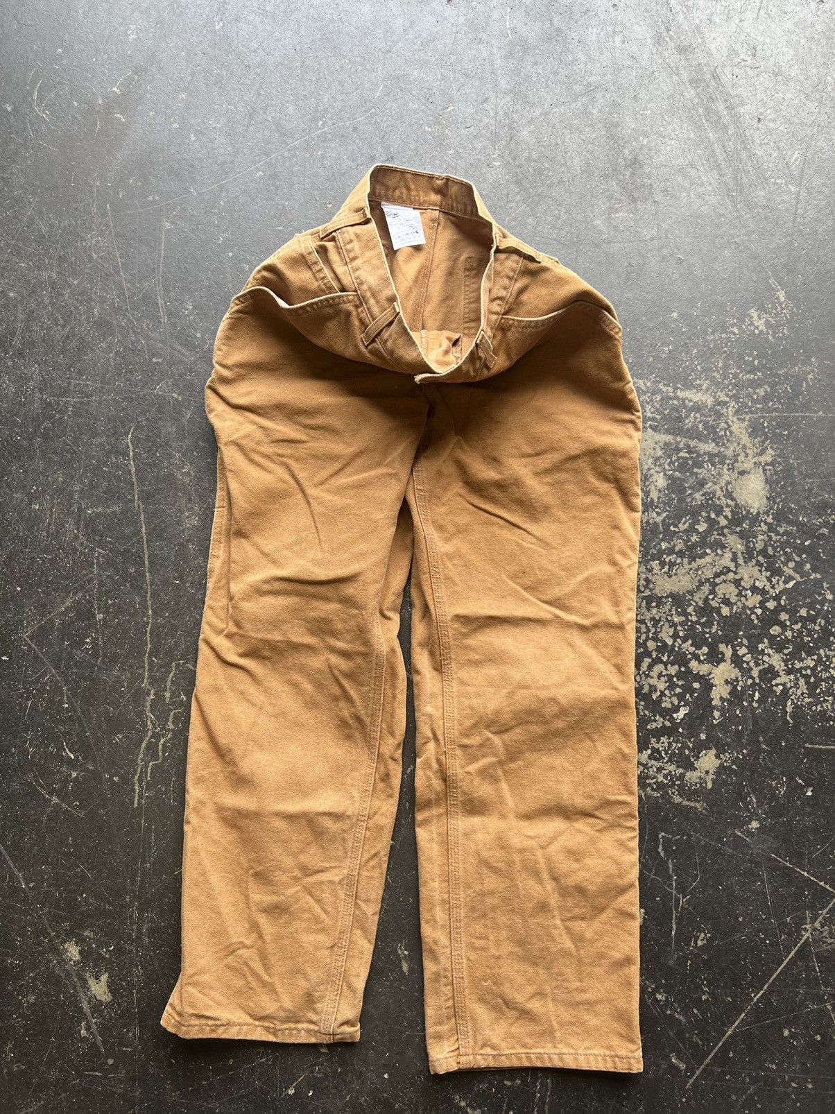 Carhartt × Vintage CARHARTT TAN CARGO WORK PANTS SIZE 30x30 Size US 30 / EU 46 - 1 Thumbnail