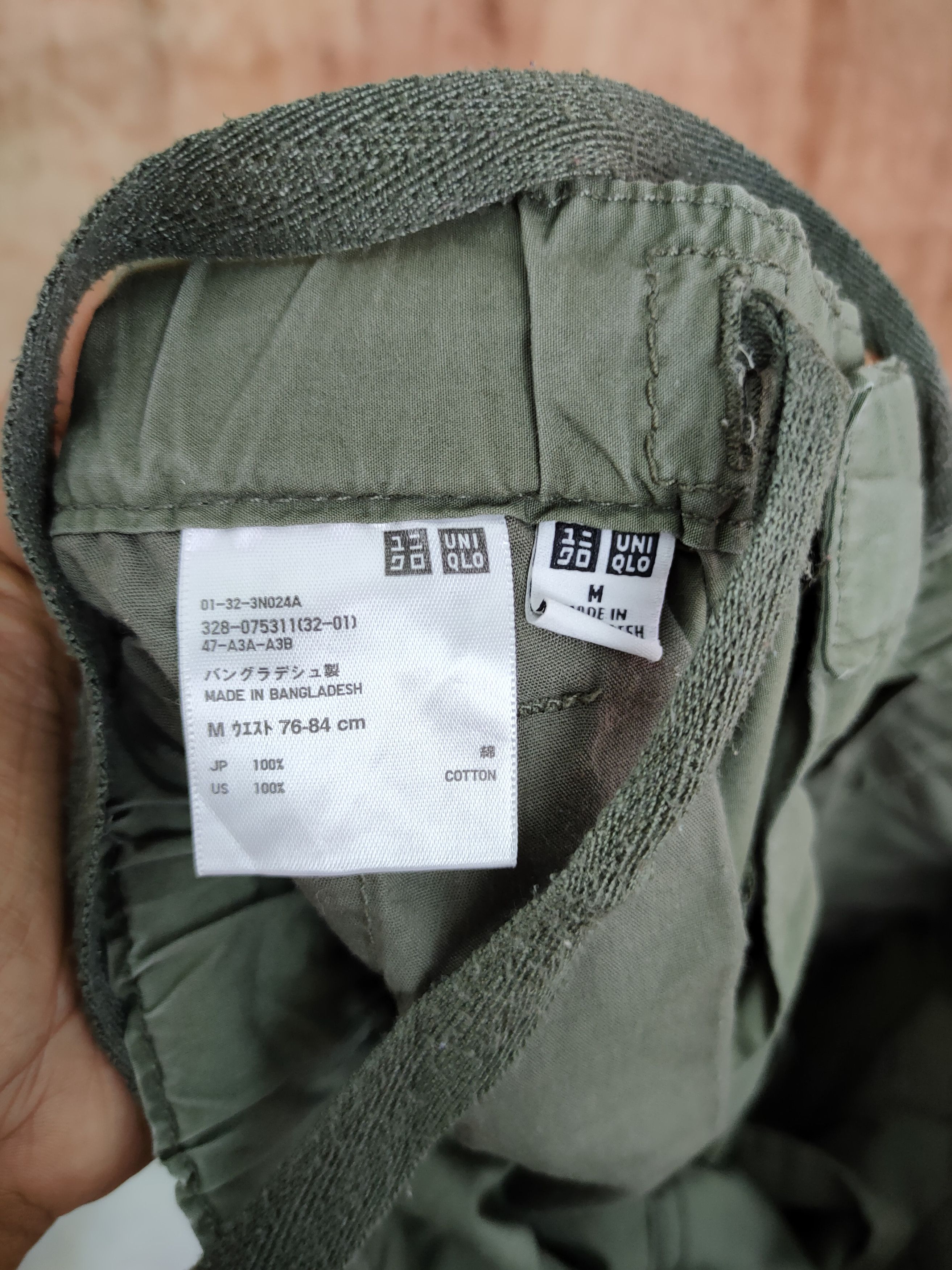 Japanese Brand × Uniqlo uniqlo green cropped tactical cargo pants #4177 Size US 31 - 9 Thumbnail