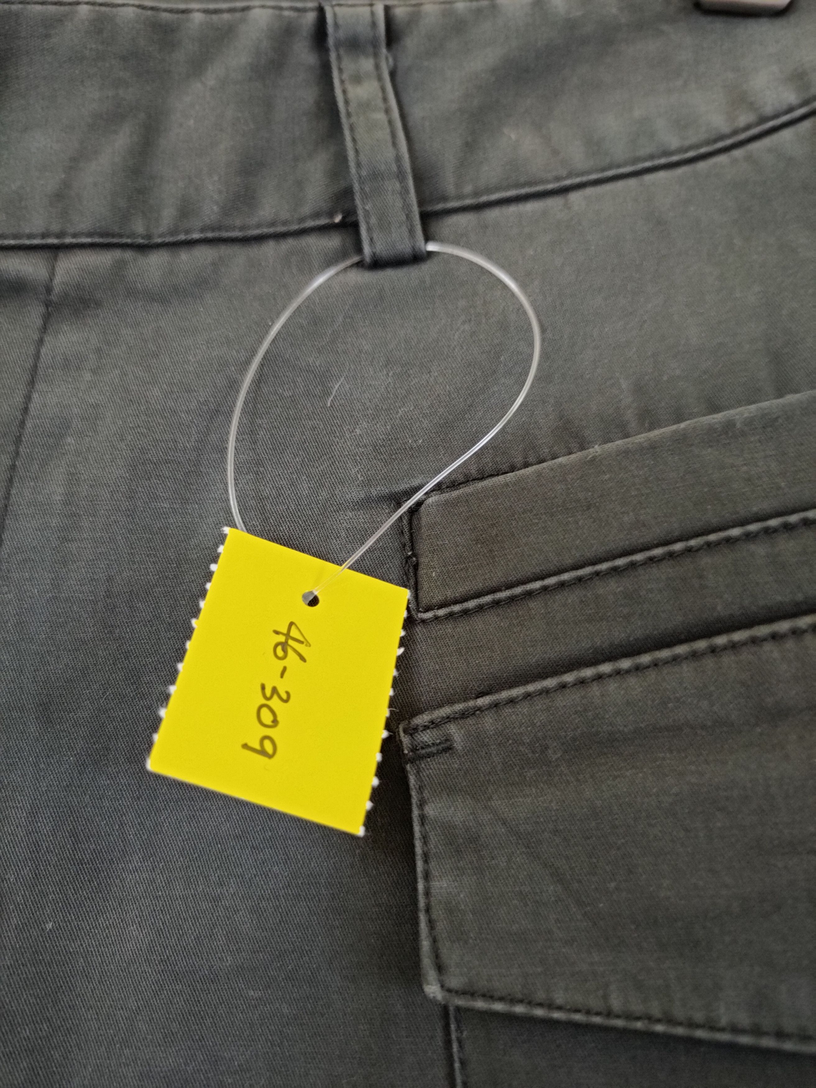 Japanese Brand DL Vingt-Trois black multi pocket cropped pants #46-309 Size 27" / US 4 / IT 40 - 4 Thumbnail