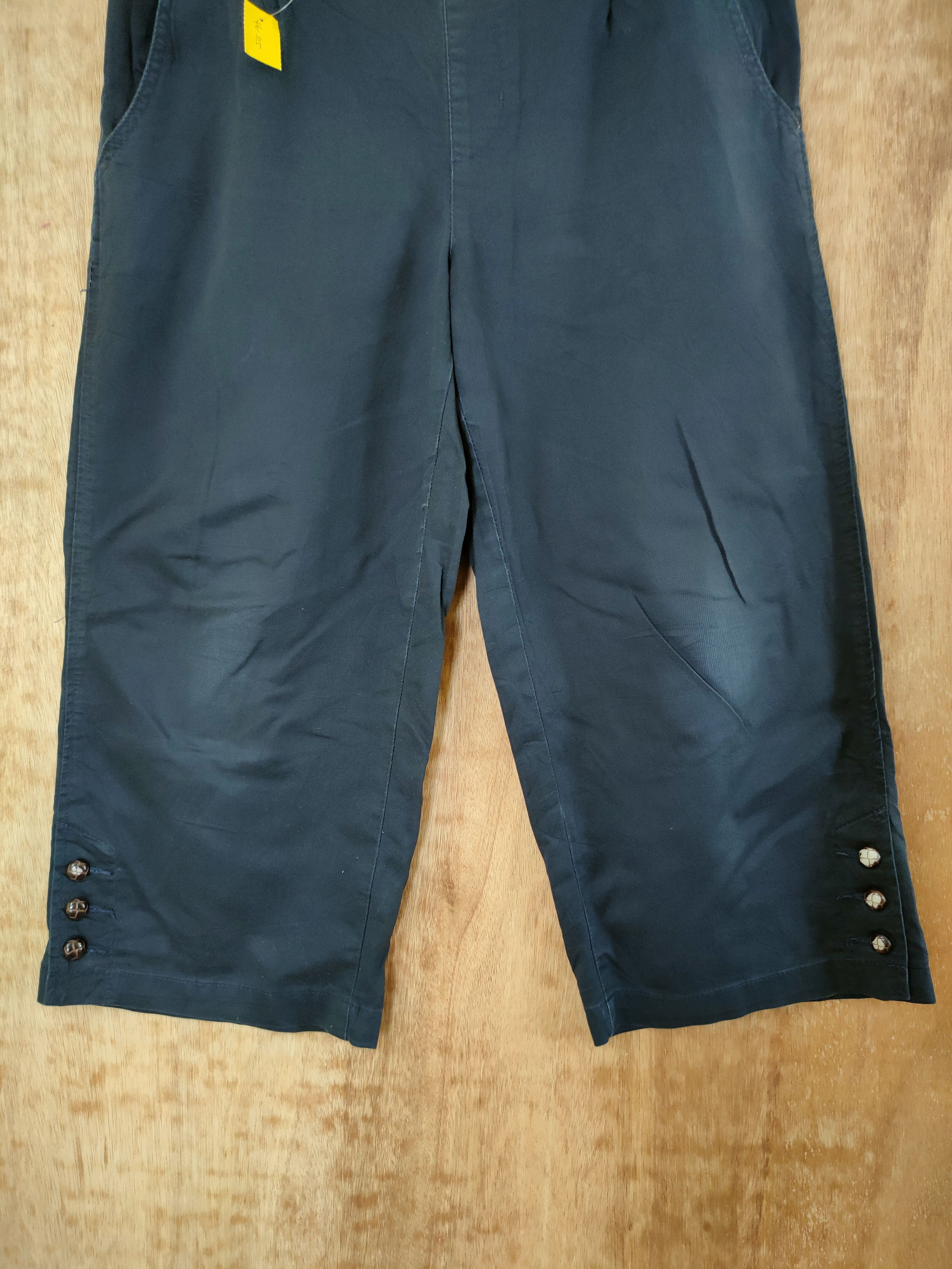 Japanese Brand DLL Self Service black cropped pants #46-315 Size US 30 / EU 46 - 2 Thumbnail