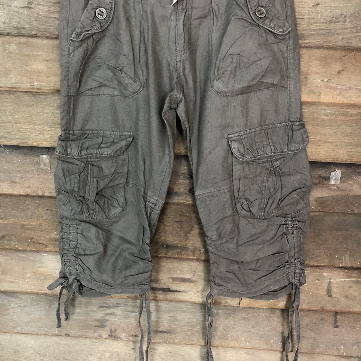 Japanese Brand Japanese Brand Grey multipocket tactical Cropped Pants #4559 Size US 30 / EU 46 - 3 Thumbnail