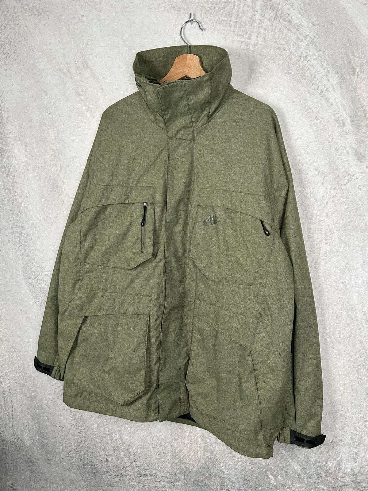 Nike Vintage Nike Y2K Gorpcore Khaki Jacket Retro 90s Size US L / EU 52-54 / 3 - 2 Thumbnail