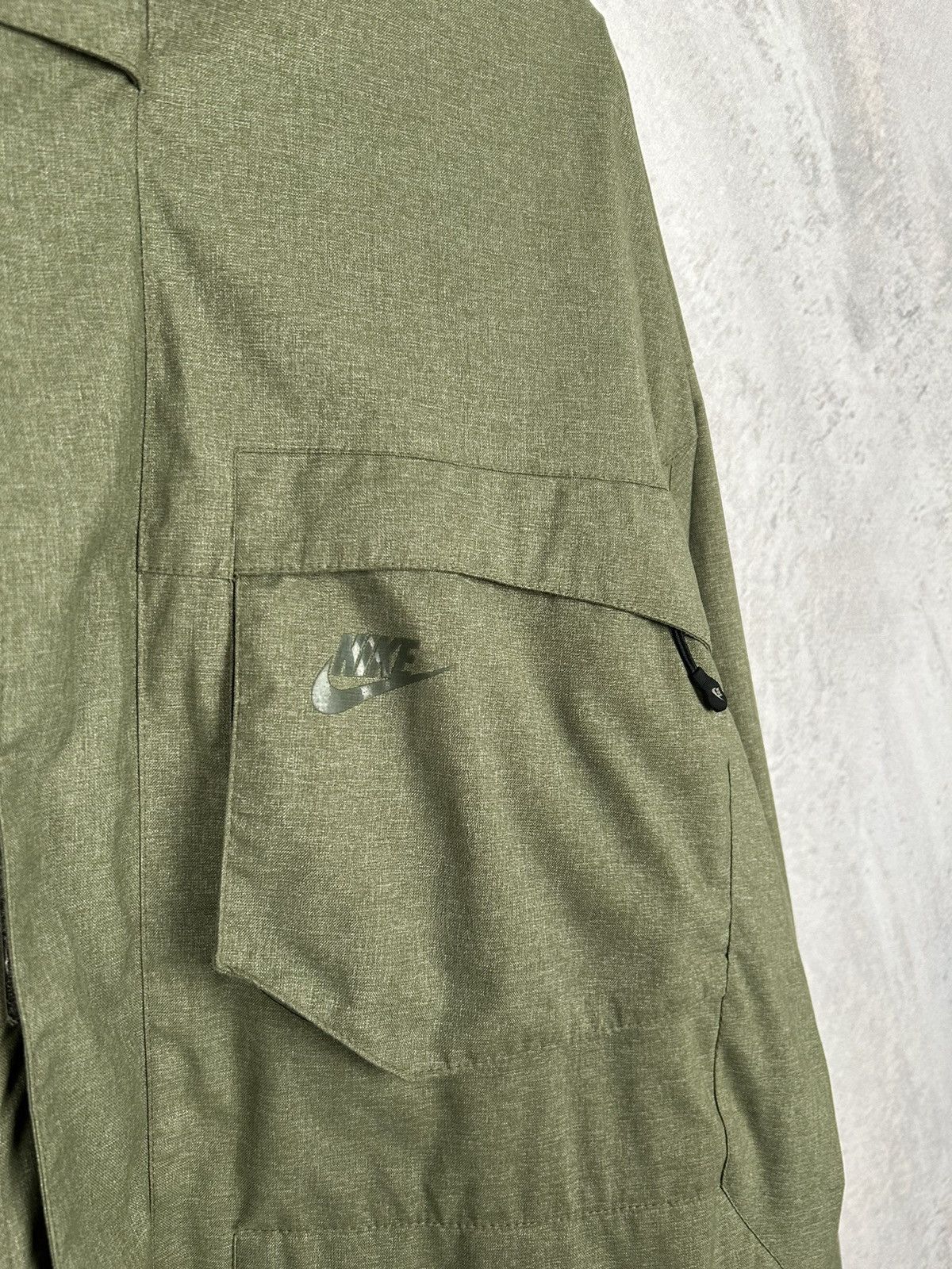 Nike Vintage Nike Y2K Gorpcore Khaki Jacket Retro 90s Size US L / EU 52-54 / 3 - 7 Thumbnail