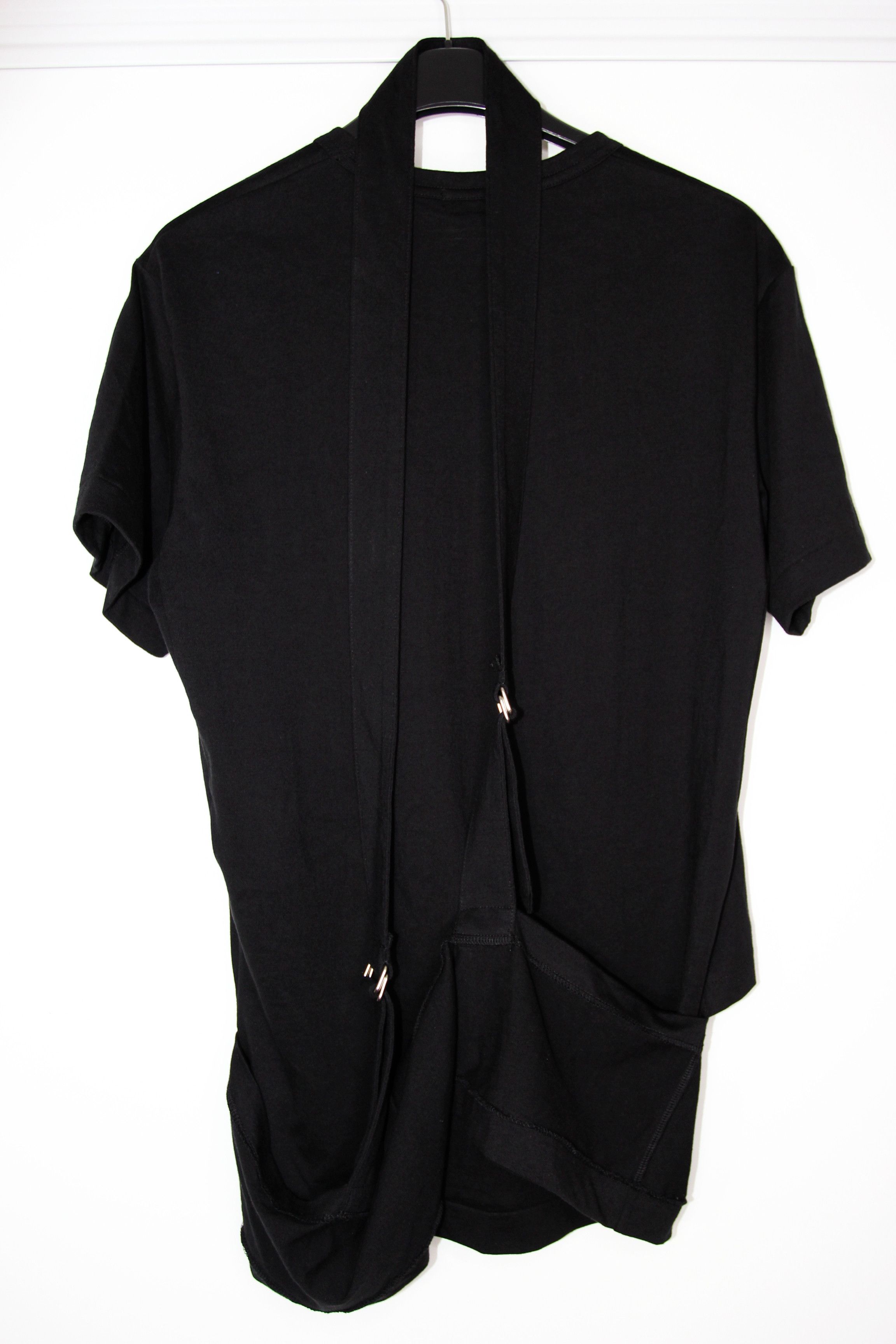 Comme des Garcons Homme Plus BNWT SS20 COMME DES GARCONS HOMME PLUS BUCKLE TSHIRT M Size US M / EU 48-50 / 2 - 2 Thumbnail
