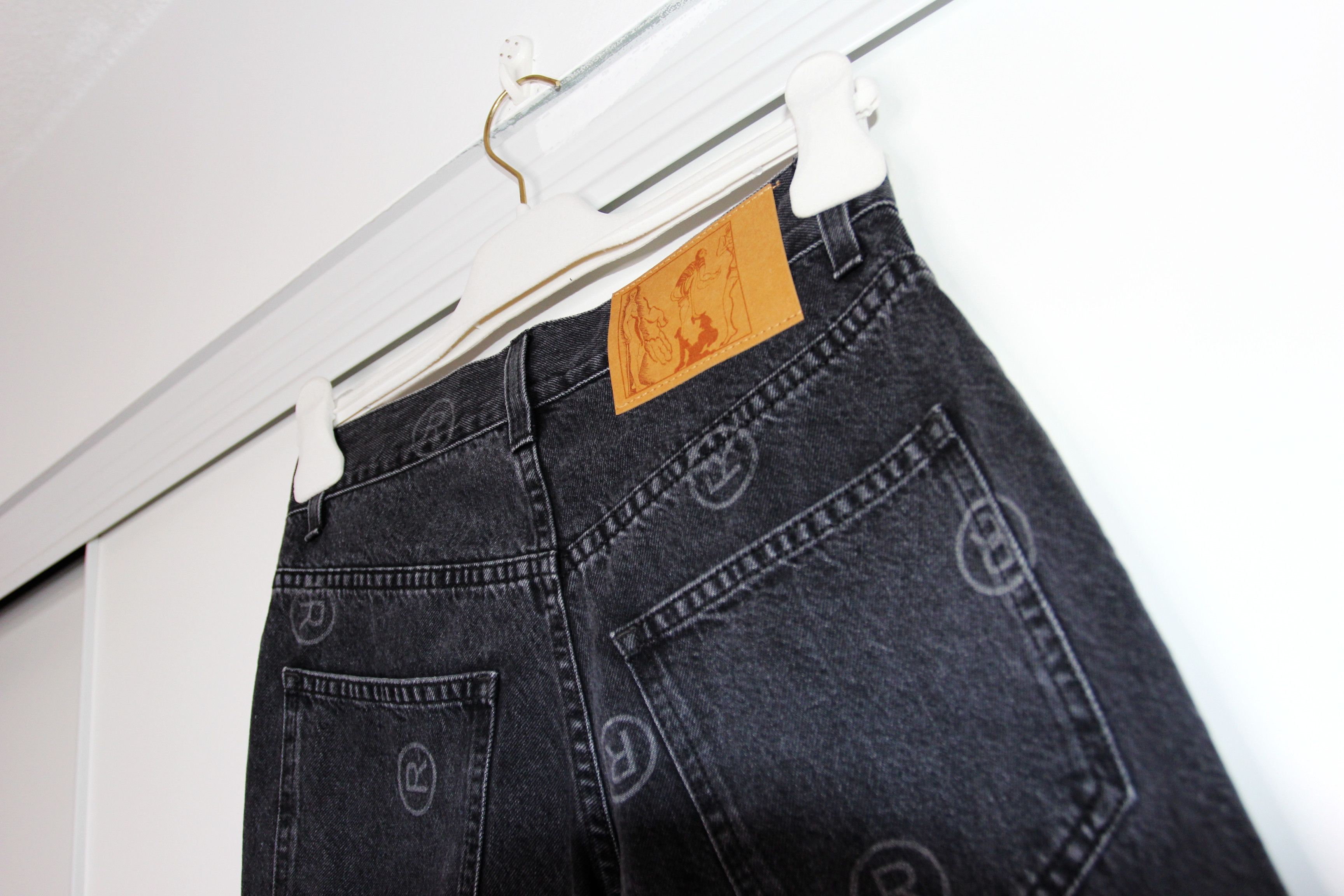 Martine Rose BNWT SS22 MARTINE ROSE ALL OVER LOGO JEANS XS Size US 28 / EU 44 - 6 Thumbnail