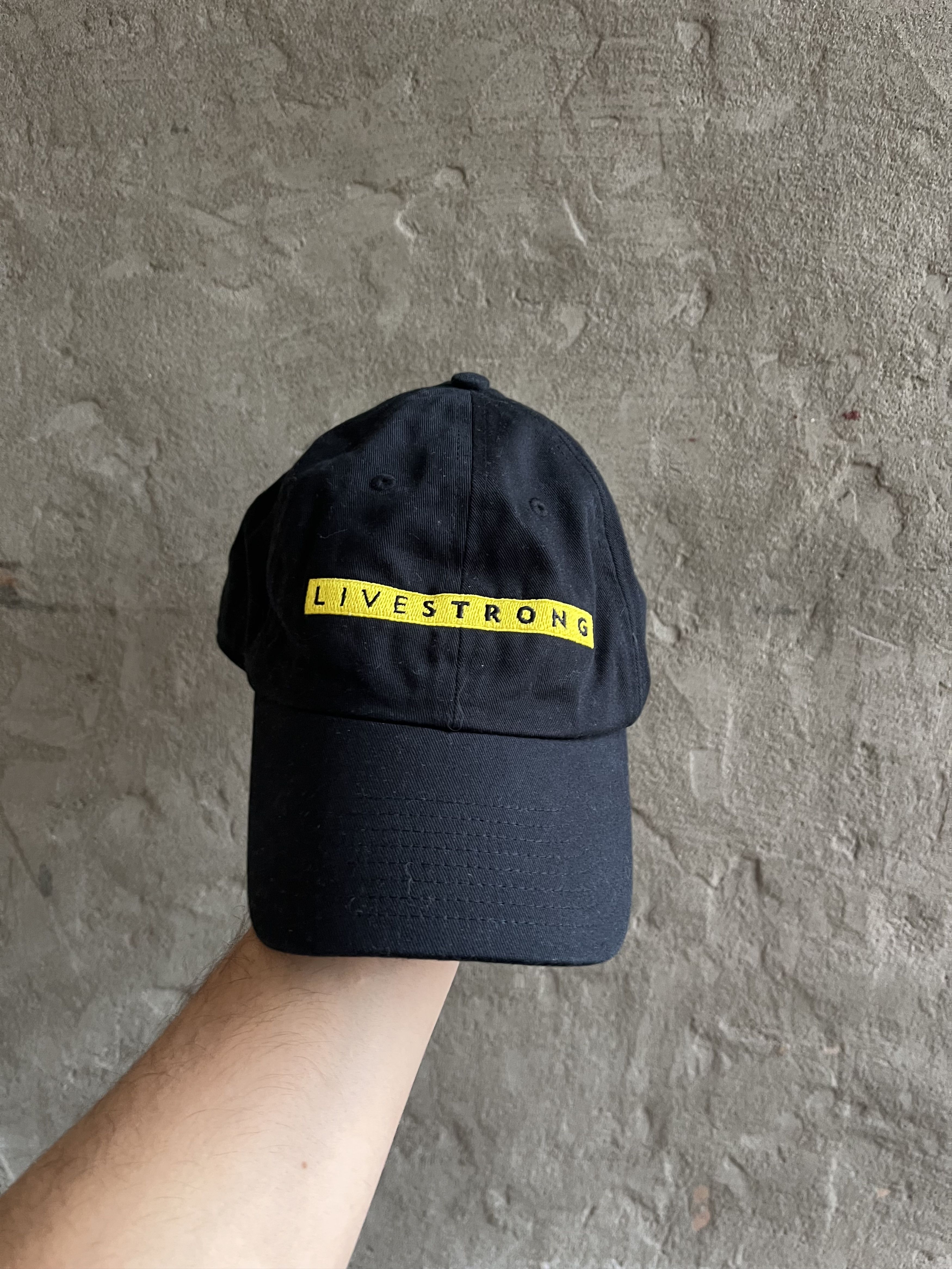 Nike Mens Vintage Nike livestrong swoosh cap hats streetwear Size ONE SIZE - 1 Thumbnail