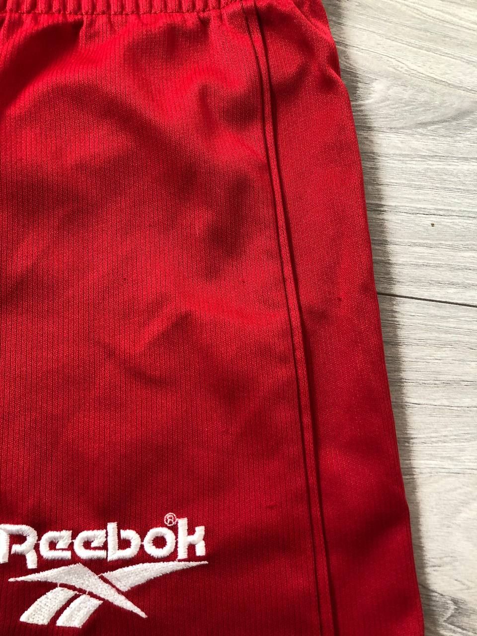 Reebok Liverpool FC Reebok vintage football soccer shorts Size US 32 / EU 48 - 8 Thumbnail
