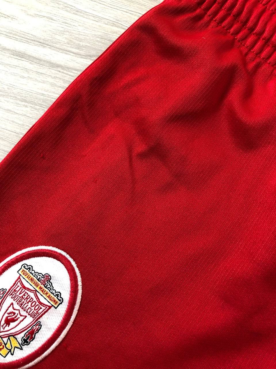 Reebok Liverpool FC Reebok vintage football soccer shorts Size US 32 / EU 48 - 9 Thumbnail