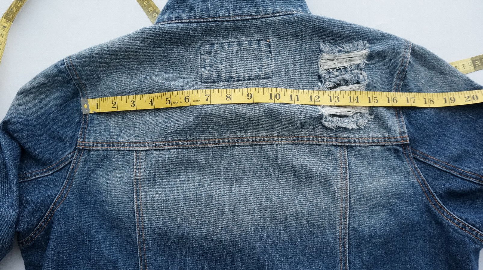 Japanese Brand Rue 21 Distressed Ripped Women Denim Jacket Size ONE SIZE - 14 Thumbnail