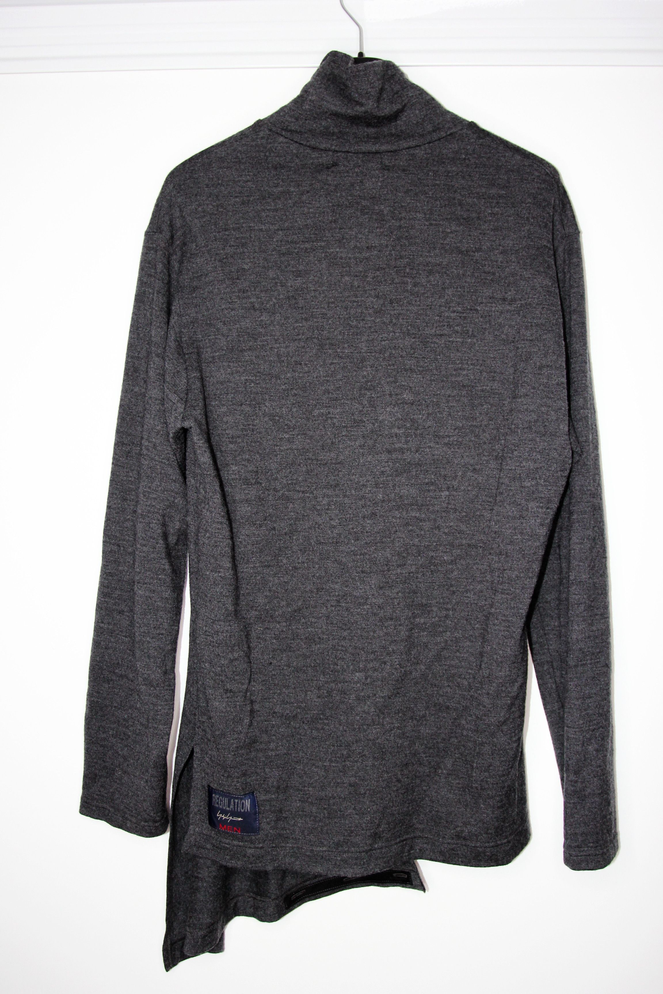 Yohji Yamamoto BNWT AW21 YOHJI YAMAMOTO POUR HOMME ASYMMETRIC SWEATER 1 Size US S / EU 44-46 / 1 - 3 Thumbnail
