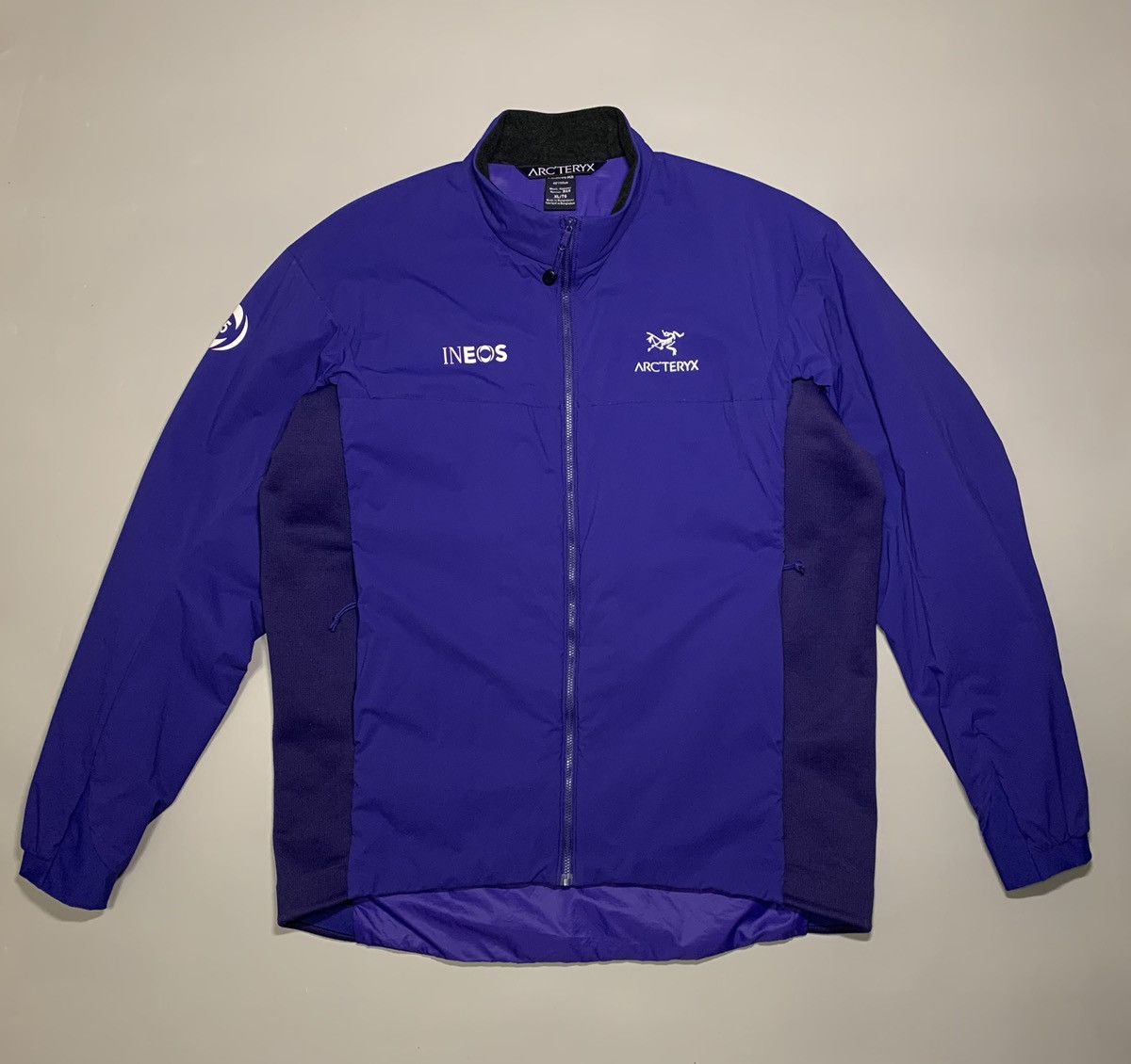 image of Arcteryx Arc’Teryx Atom Lt in Blue, Men's (Size XL)