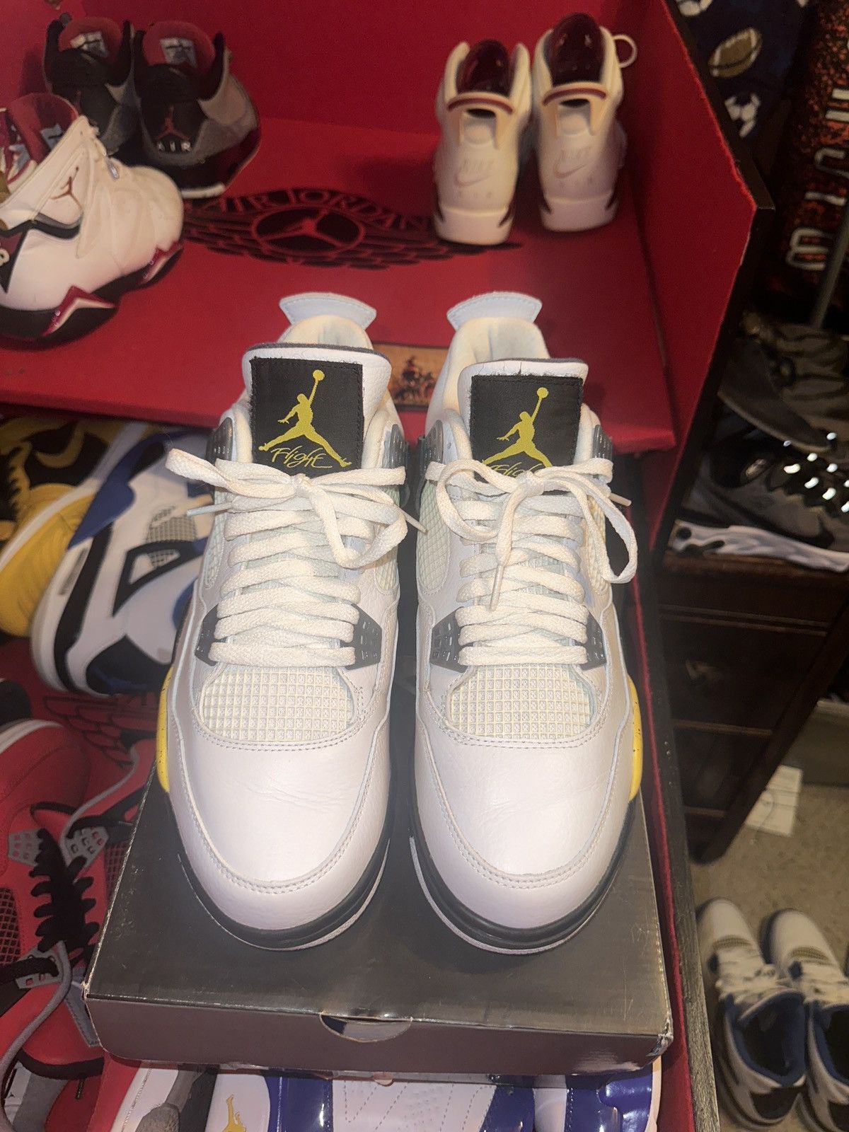 Jordan Brand Jordan 4 Tour Yellow / Rare Air Size US 10.5 / EU 43-44 - 4 Thumbnail