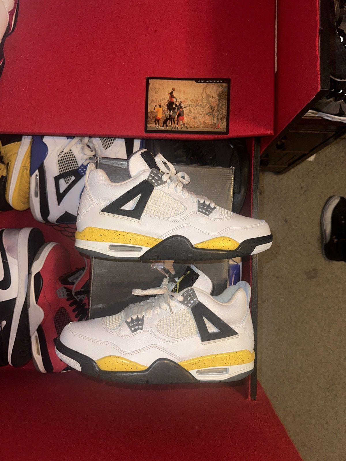 Jordan Brand Jordan 4 Tour Yellow / Rare Air Size US 10.5 / EU 43-44 - 2 Thumbnail