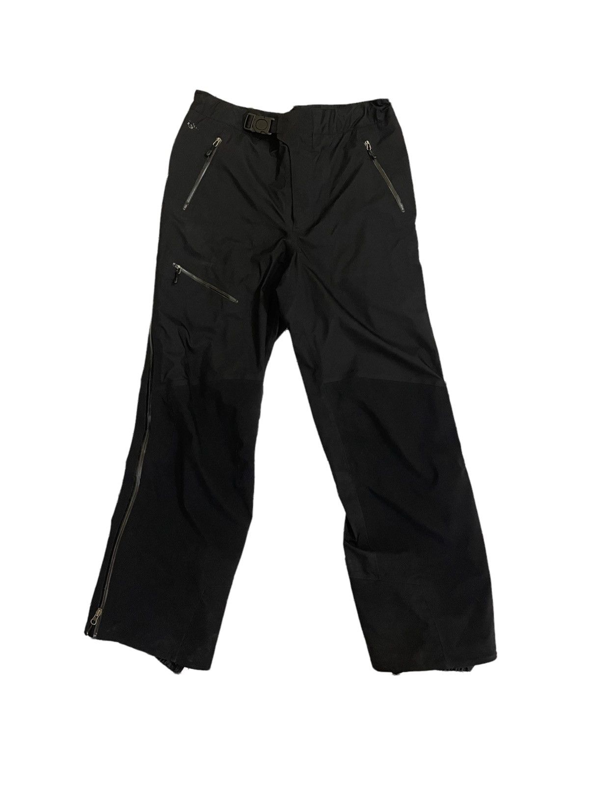 Image of Patagonia Pantagonia Ski Pants in Black, Men's (Size 33)