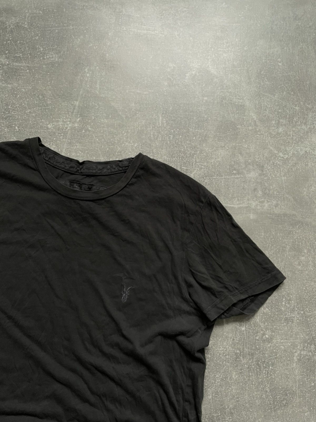 Allsaints × Japanese Brand japan Allsaints tee y2k Tshirt distressed alt punk goth rock Size US XS / EU 42 / 0 - 2 Thumbnail