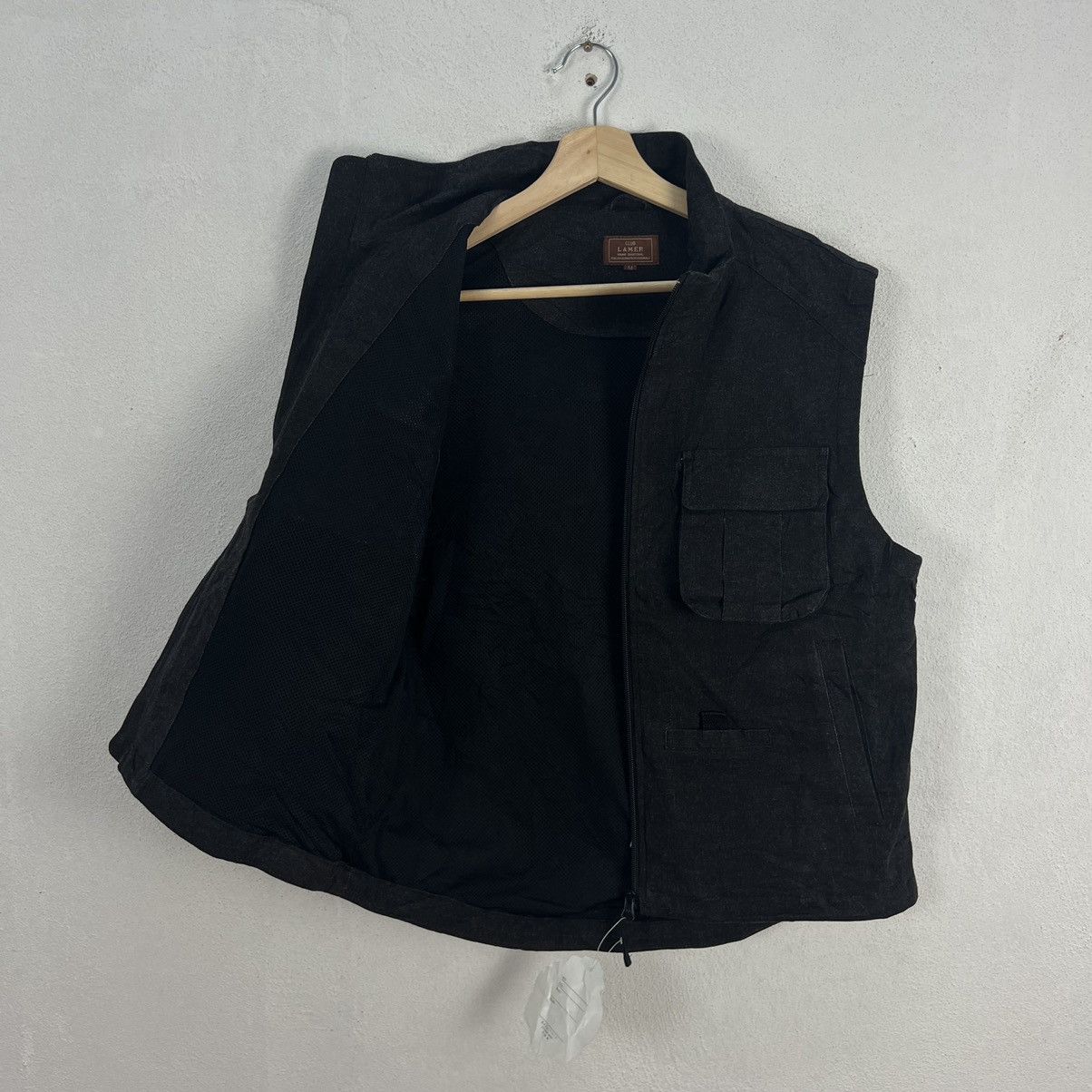 Japanese Brand VINTAGE CLUB LAMER VEST JAPAN Size US M / EU 48-50 / 2 - 11 Thumbnail