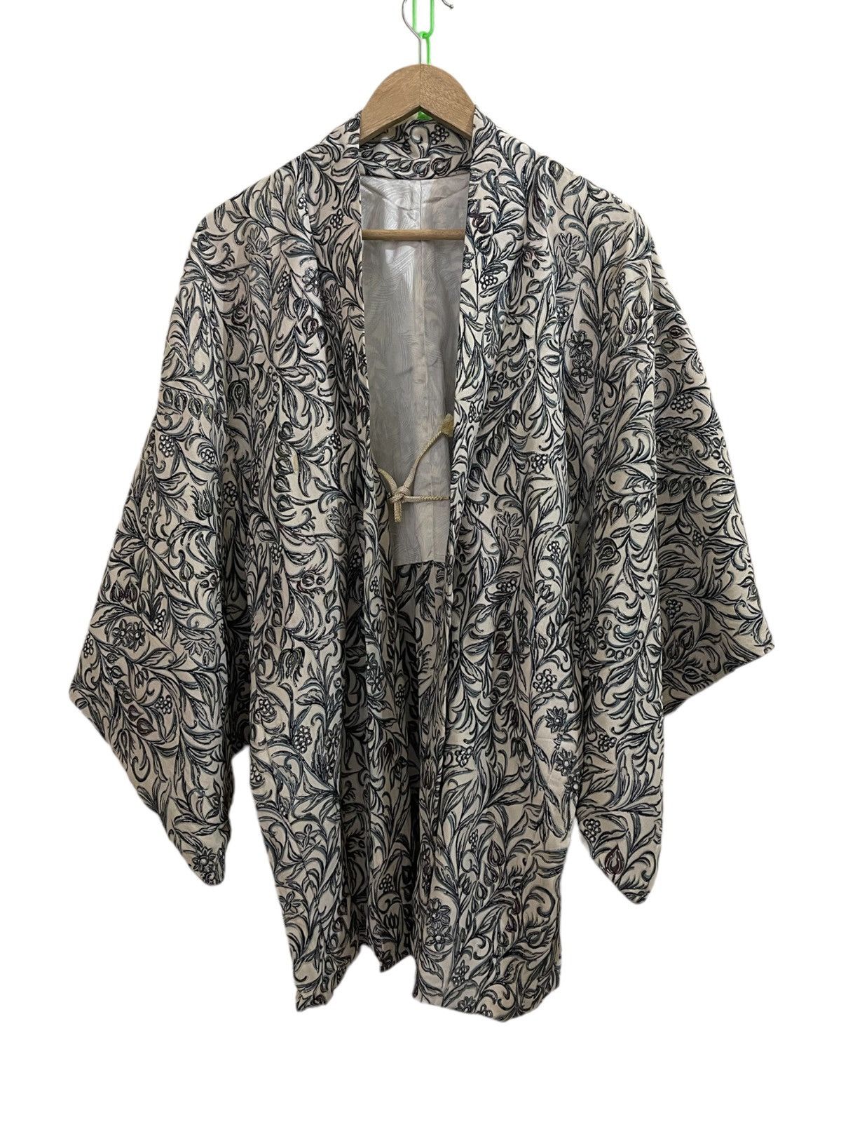 Vintage vintage haori kimono jacket japanese traditional jacket Size US L / EU 52-54 / 3 - 1 Thumbnail