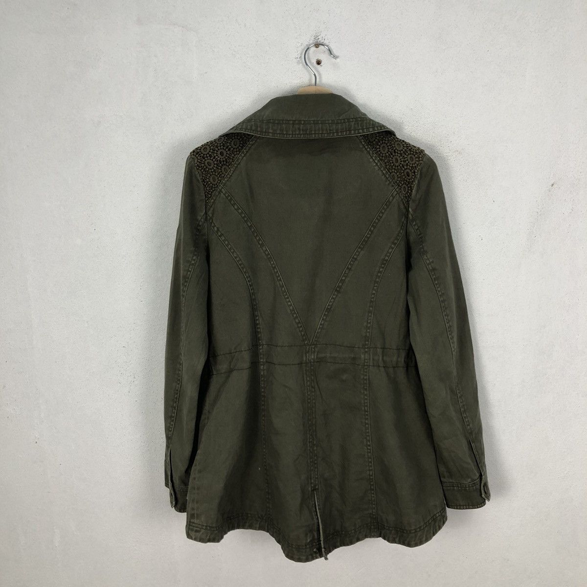Japanese Brand VINTAGE GUESS LOS ANGELES CARGO JACKET MULTI POCKET Size US M / EU 48-50 / 2 - 8 Thumbnail