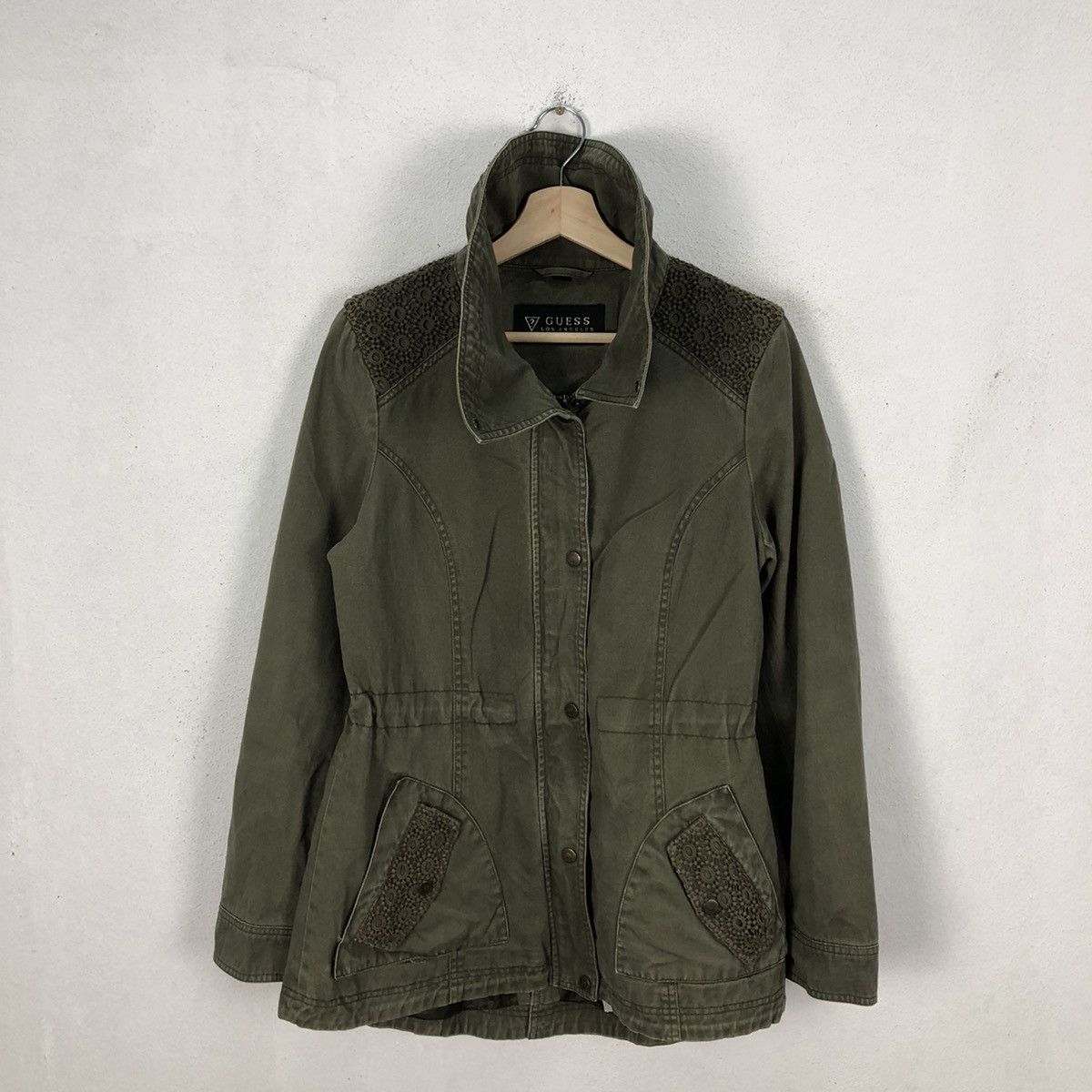 Japanese Brand VINTAGE GUESS LOS ANGELES CARGO JACKET MULTI POCKET Size US M / EU 48-50 / 2 - 10 Thumbnail