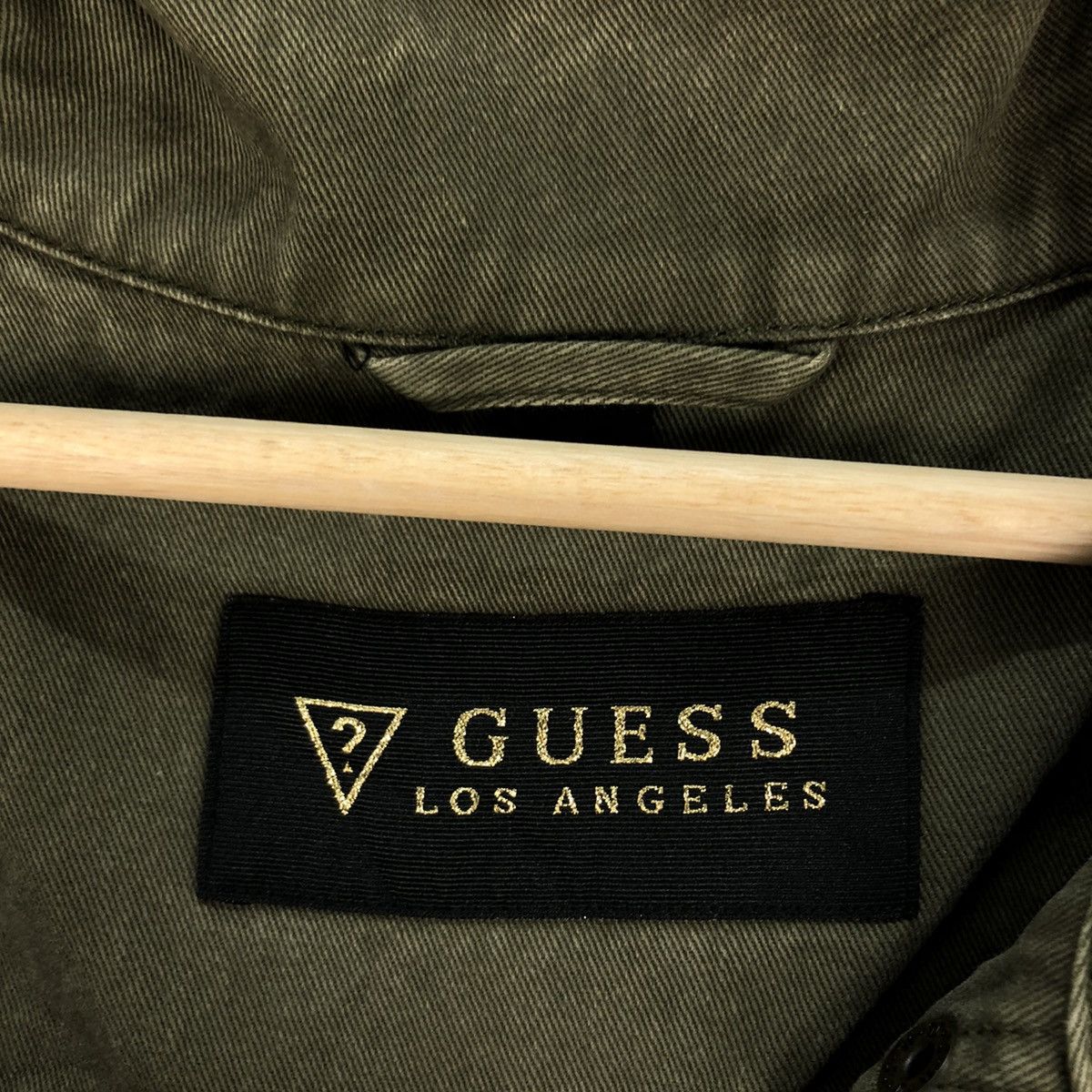 Japanese Brand VINTAGE GUESS LOS ANGELES CARGO JACKET MULTI POCKET Size US M / EU 48-50 / 2 - 14 Thumbnail