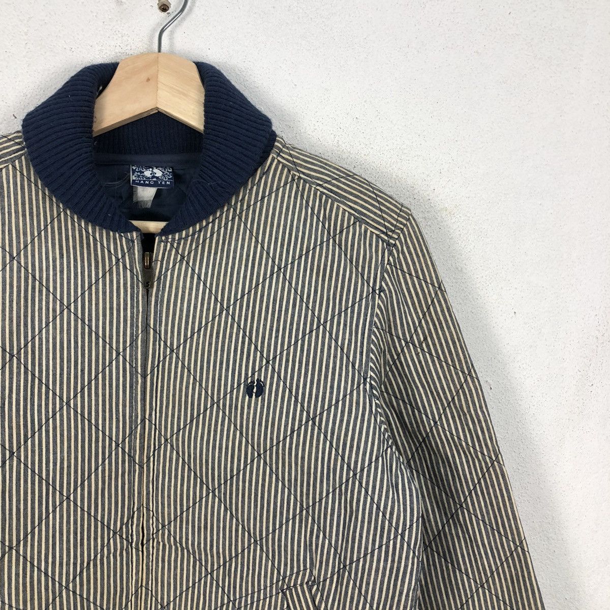 Japanese Brand VINTAGE HANG TEN QUILTED JACKET Size US S / EU 44-46 / 1 - 5 Thumbnail