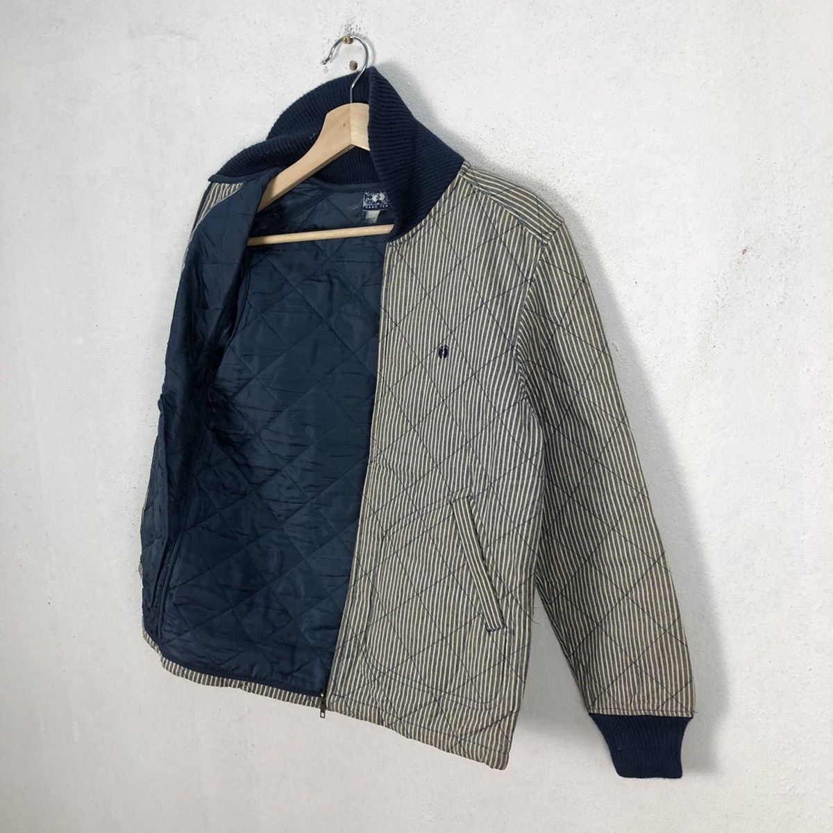 Japanese Brand VINTAGE HANG TEN QUILTED JACKET Size US S / EU 44-46 / 1 - 12 Thumbnail