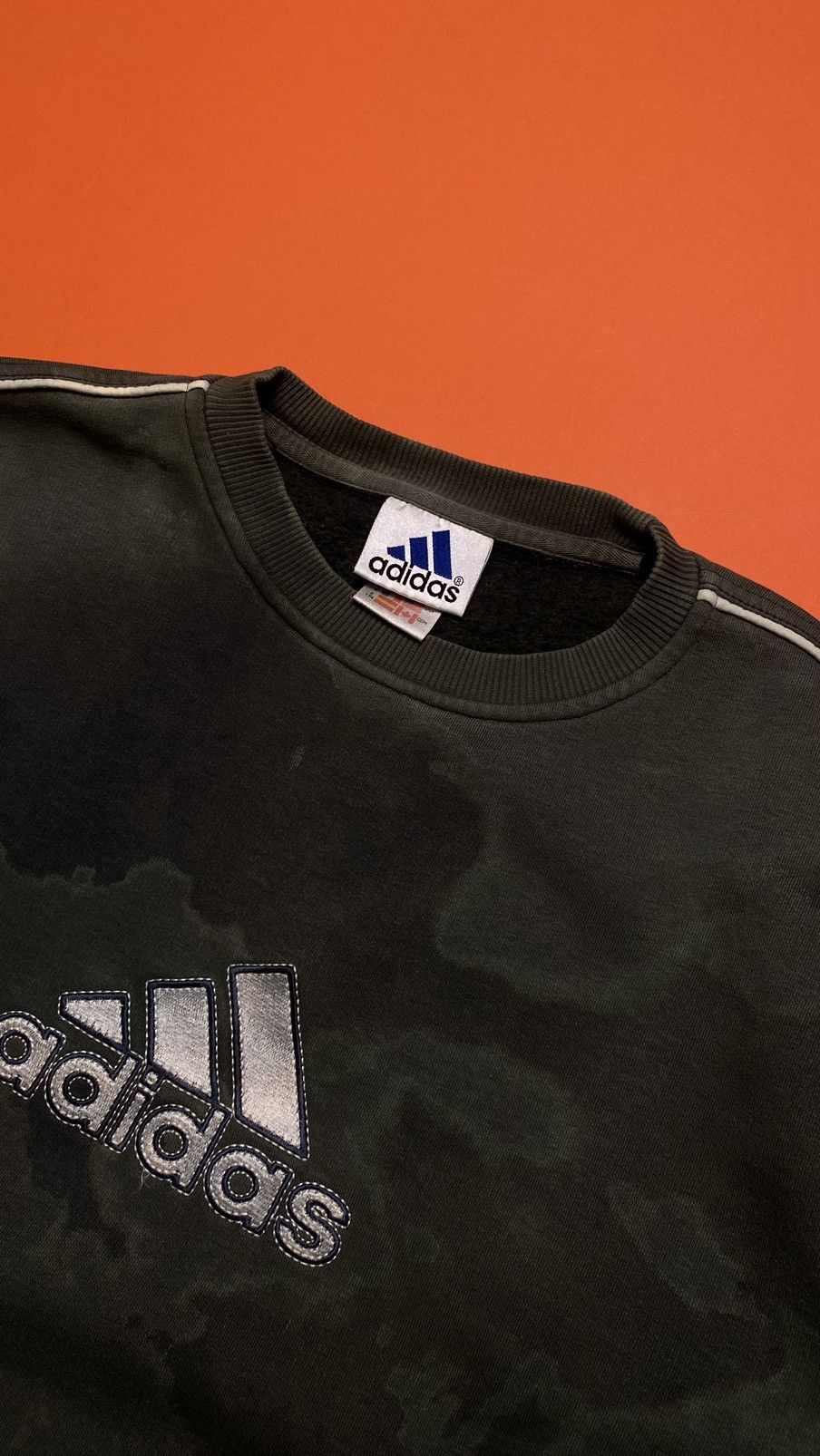 Vintage Vintage Adidas big logo sweatshirt Size US L / EU 52-54 / 3 - 5 Thumbnail