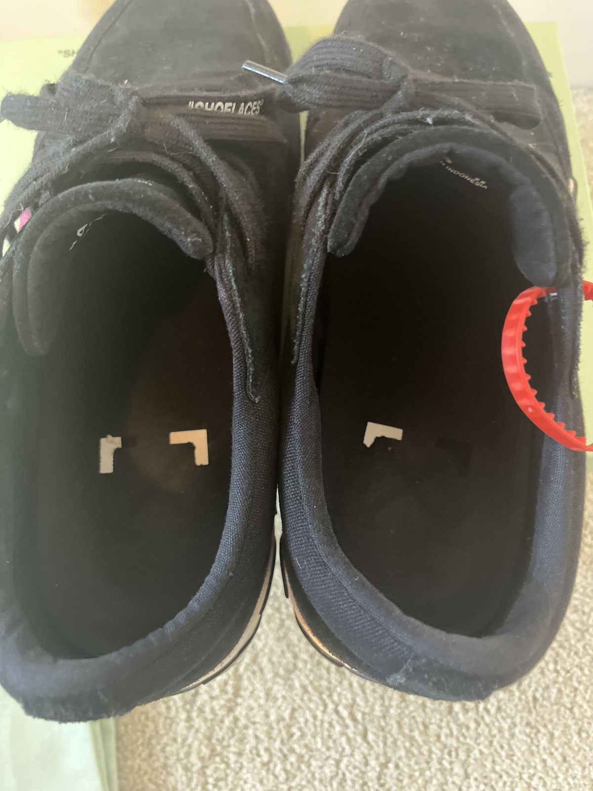 Off-White Off-White Low Vulcanized Black Fuchsia Arrows Size US 12.5 / EU 45-46 - 6 Thumbnail