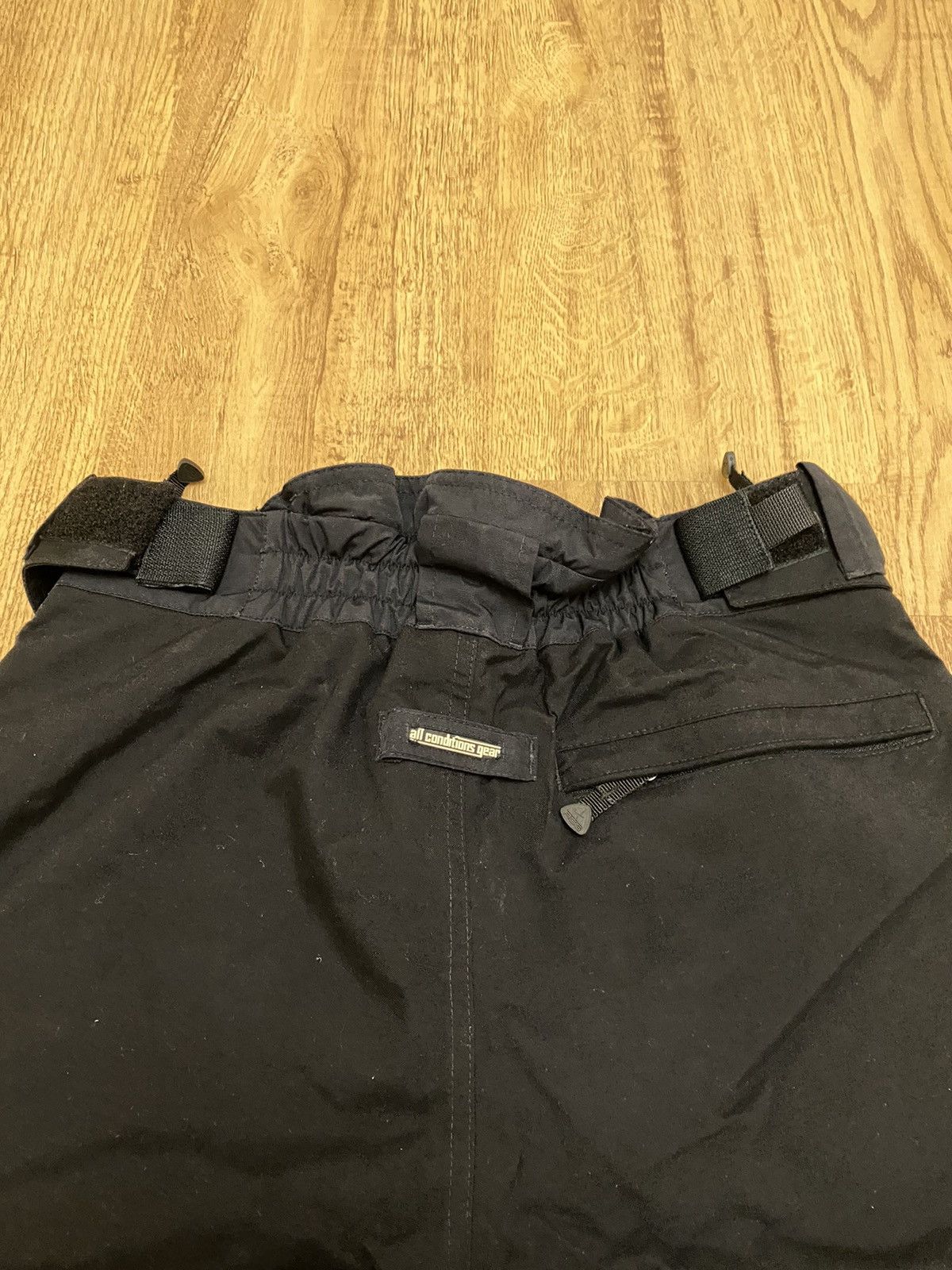 Nike × Nike ACG × Vintage Vintage Nike ACG Ski Pants big logo waterproof gorpcore Size US 30 / EU 46 - 14 Thumbnail