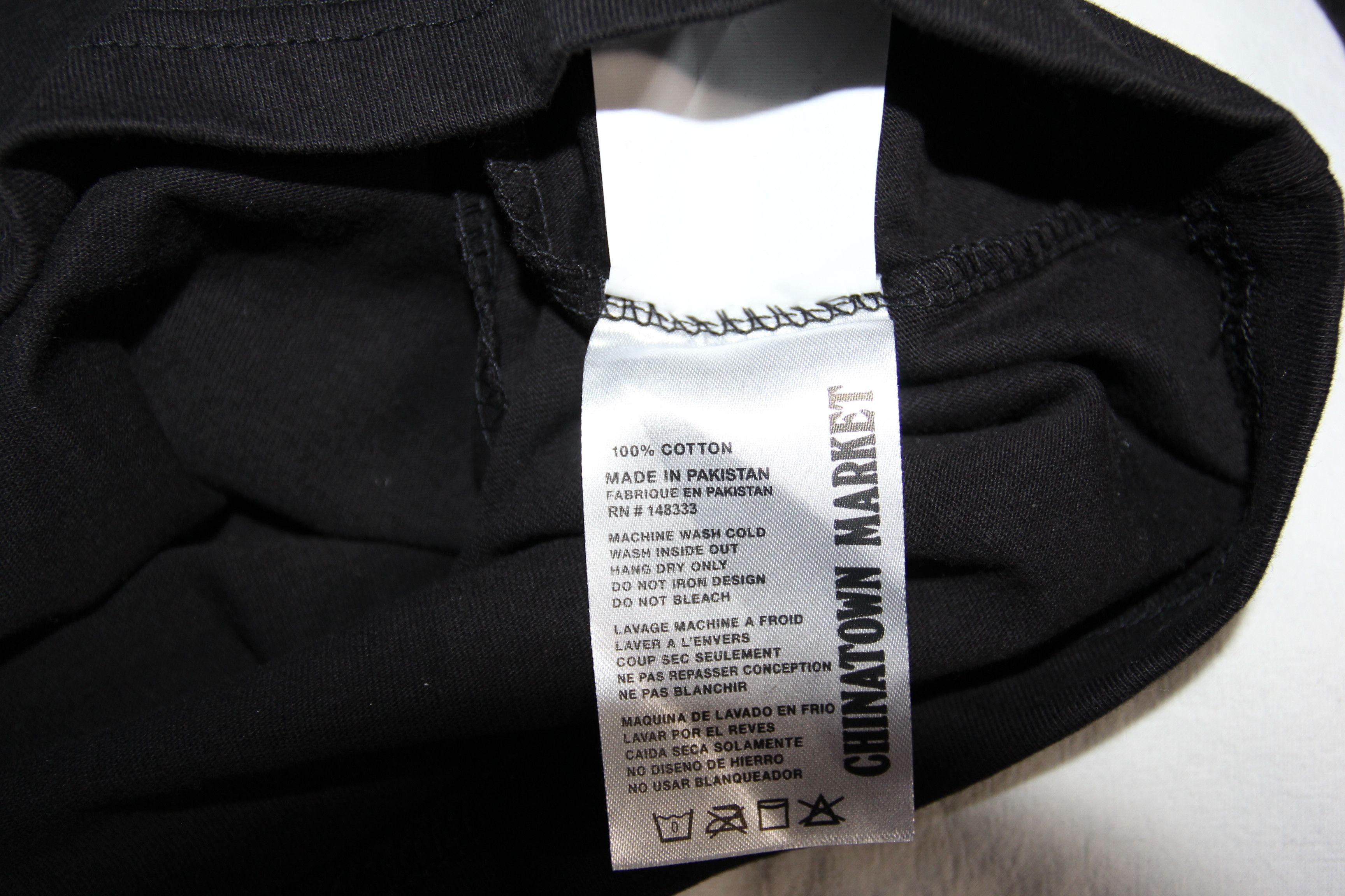 Market BNWT SS20 CHINATOWN MARKET SLEEPING DOG LONG SLEEVE TEE M Size US M / EU 48-50 / 2 - 6 Thumbnail