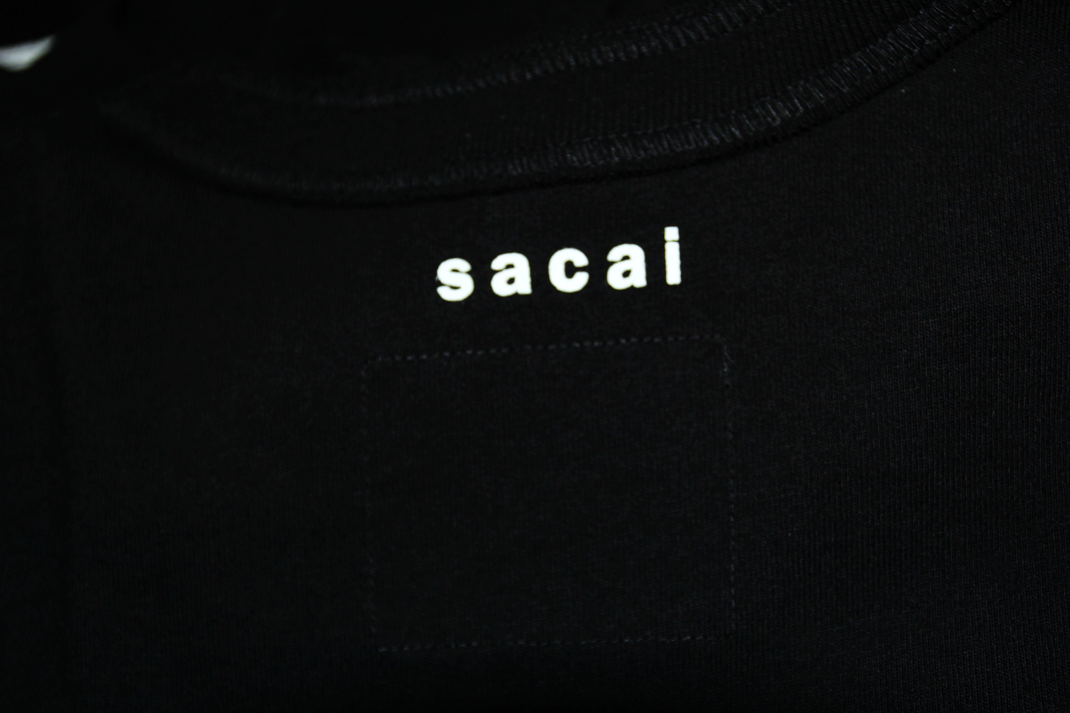 Kaws BNWT AW21 SACAI x KAWS FLOCKED LOGO PRINT TSHIRT BLACK 2 Size US M / EU 48-50 / 2 - 9 Thumbnail