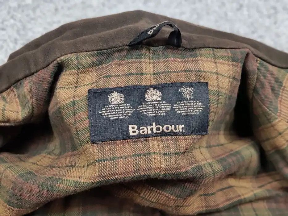 Barbour Barbour Women's E145 Retail Ladies Utility Wax Brown Jacket Size L / US 10 / IT 46 - 9 Thumbnail