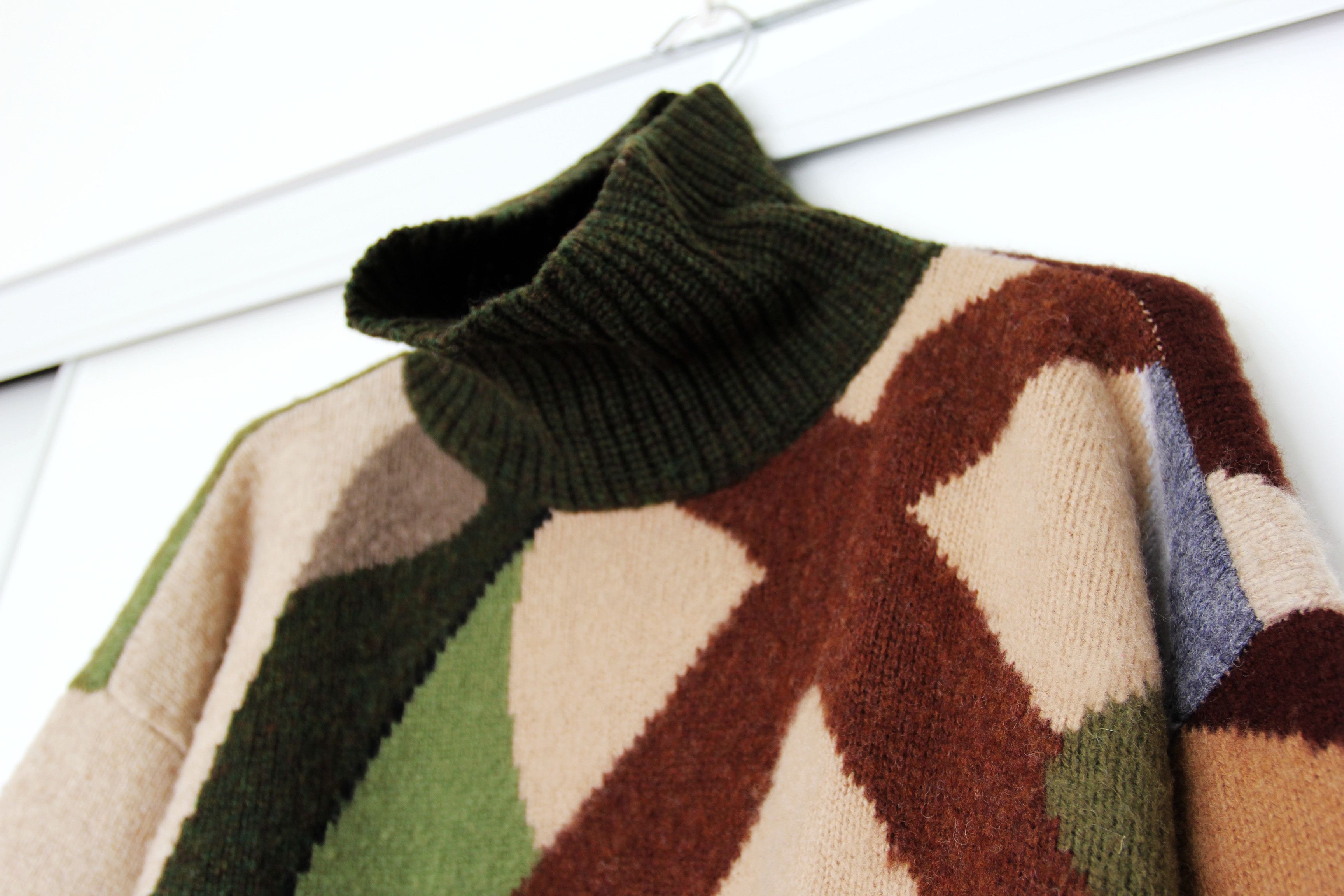 Kaws BNWT AW21 SACAI x KAWS CAMO KNIT SWEATER 3 Size L / US 10 / IT 46 - 4 Thumbnail