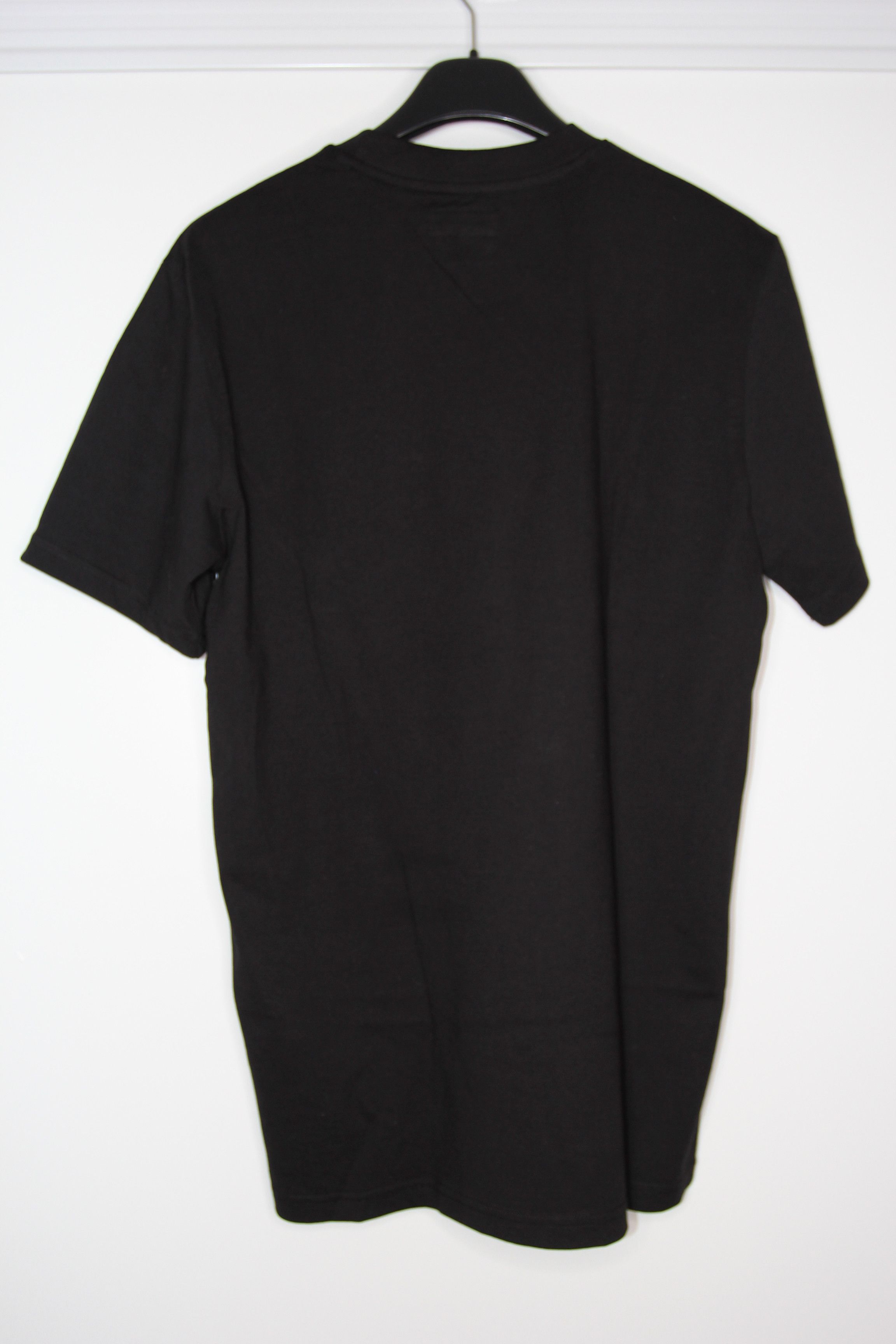 Market BNWT SS20 CHINATOWN MARKET VIKING SMILE TSHIRT S Size US S / EU 44-46 / 1 - 3 Thumbnail
