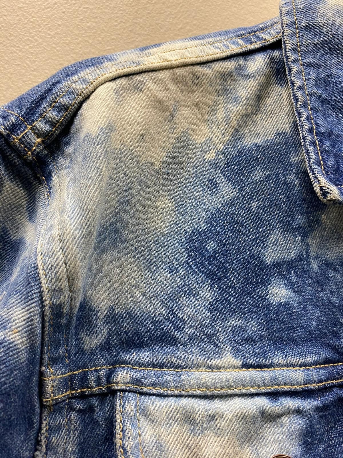 Tom Ford o1rshd1 Liquid Bleach Classic Denim Jacket in Blue / White Size US M / EU 48-50 / 2 - 7 Thumbnail