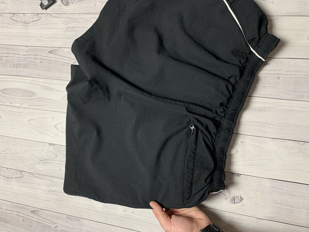 Vintage shorts Nike logo swoosh size XL