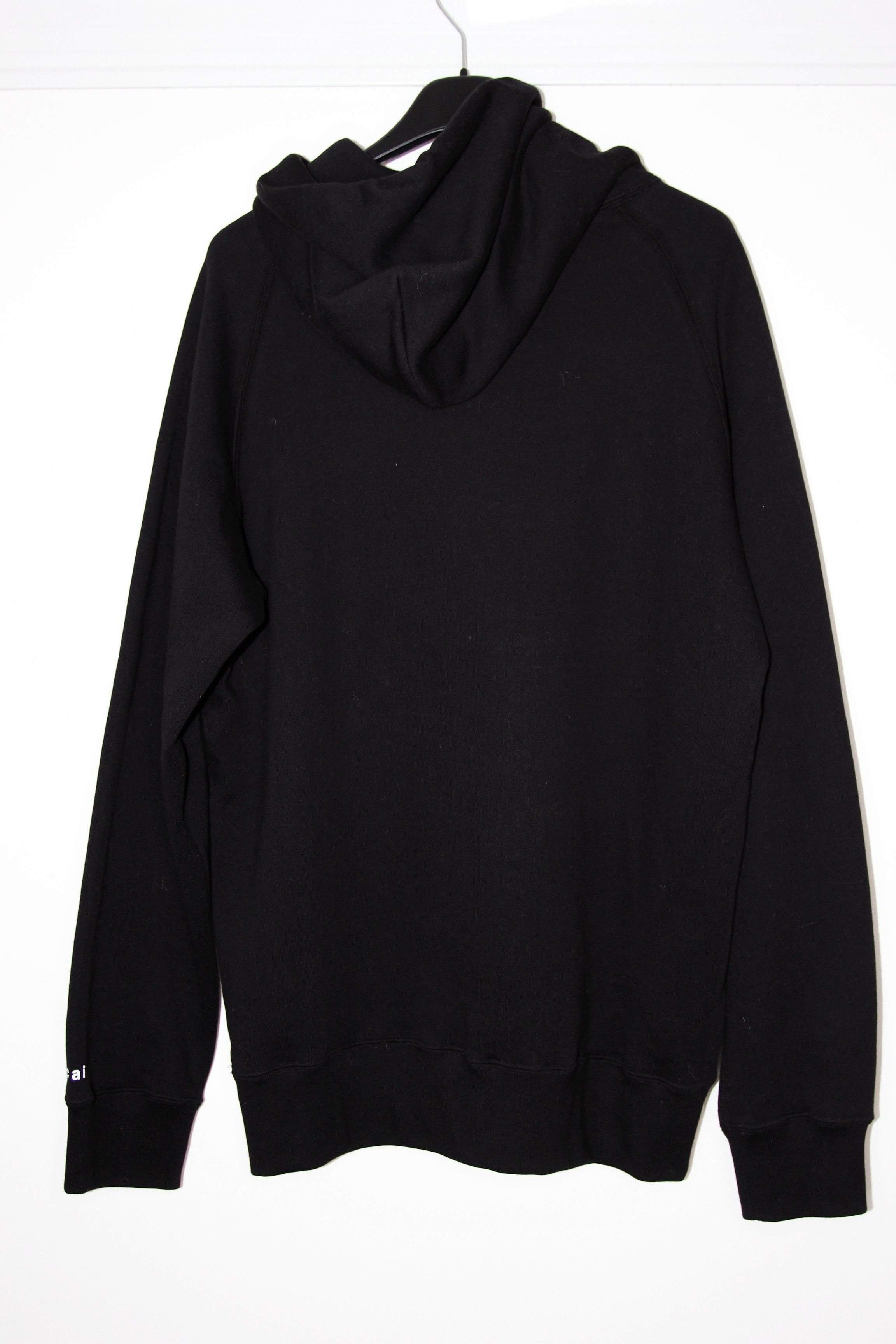 BNWT AW21 SACAI x KAWS FLOCK PRINTED HOODIE 4