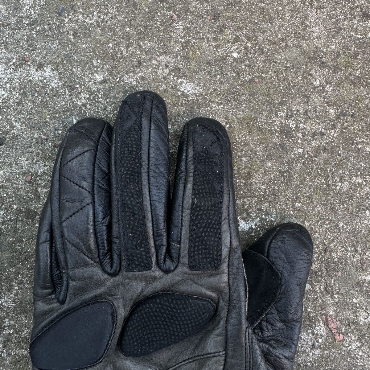 GOREWEAR Vintage Germot Bike Gloves Balenciaga Style Size ONE SIZE - 3 Thumbnail