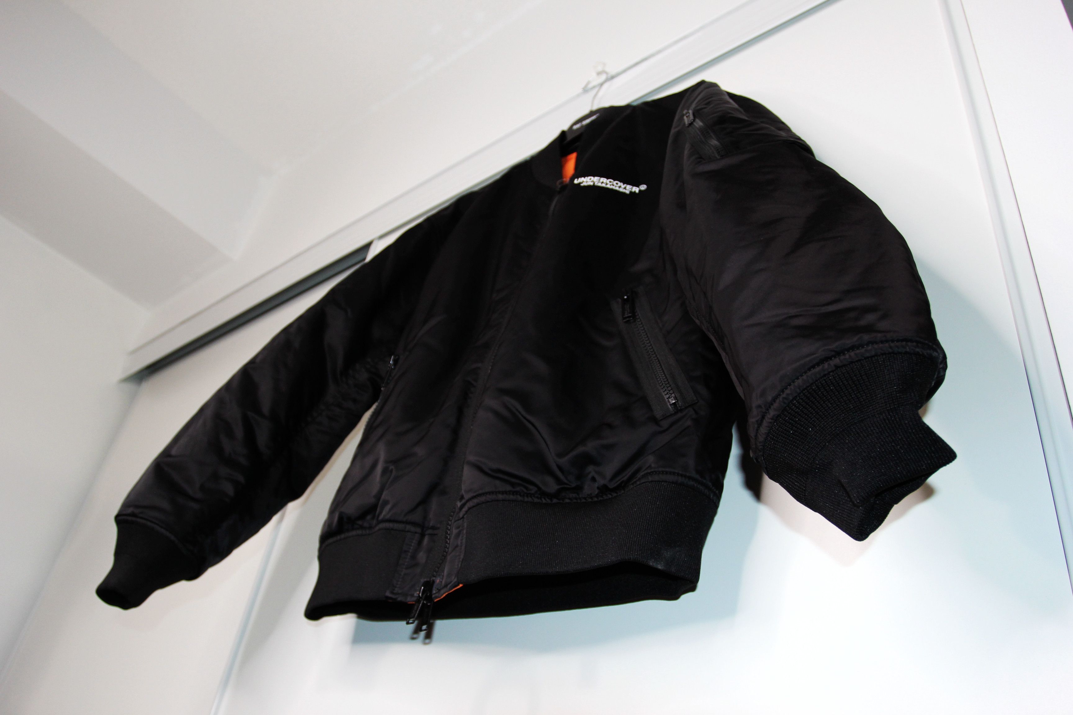 Undercover BNWT AW20 UNDERCOVER FALLEN MAN REVERSIBLE BOMBER JACKET 1 Size US S / EU 44-46 / 1 - 7 Thumbnail
