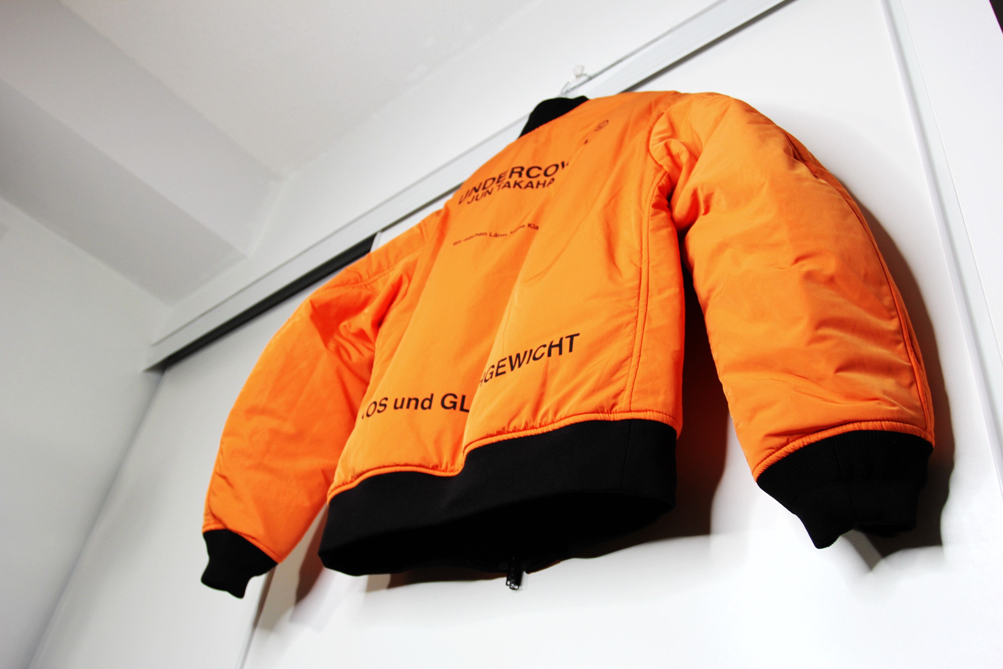 Undercover BNWT AW20 UNDERCOVER FALLEN MAN REVERSIBLE BOMBER JACKET 1 Size US S / EU 44-46 / 1 - 15 Thumbnail
