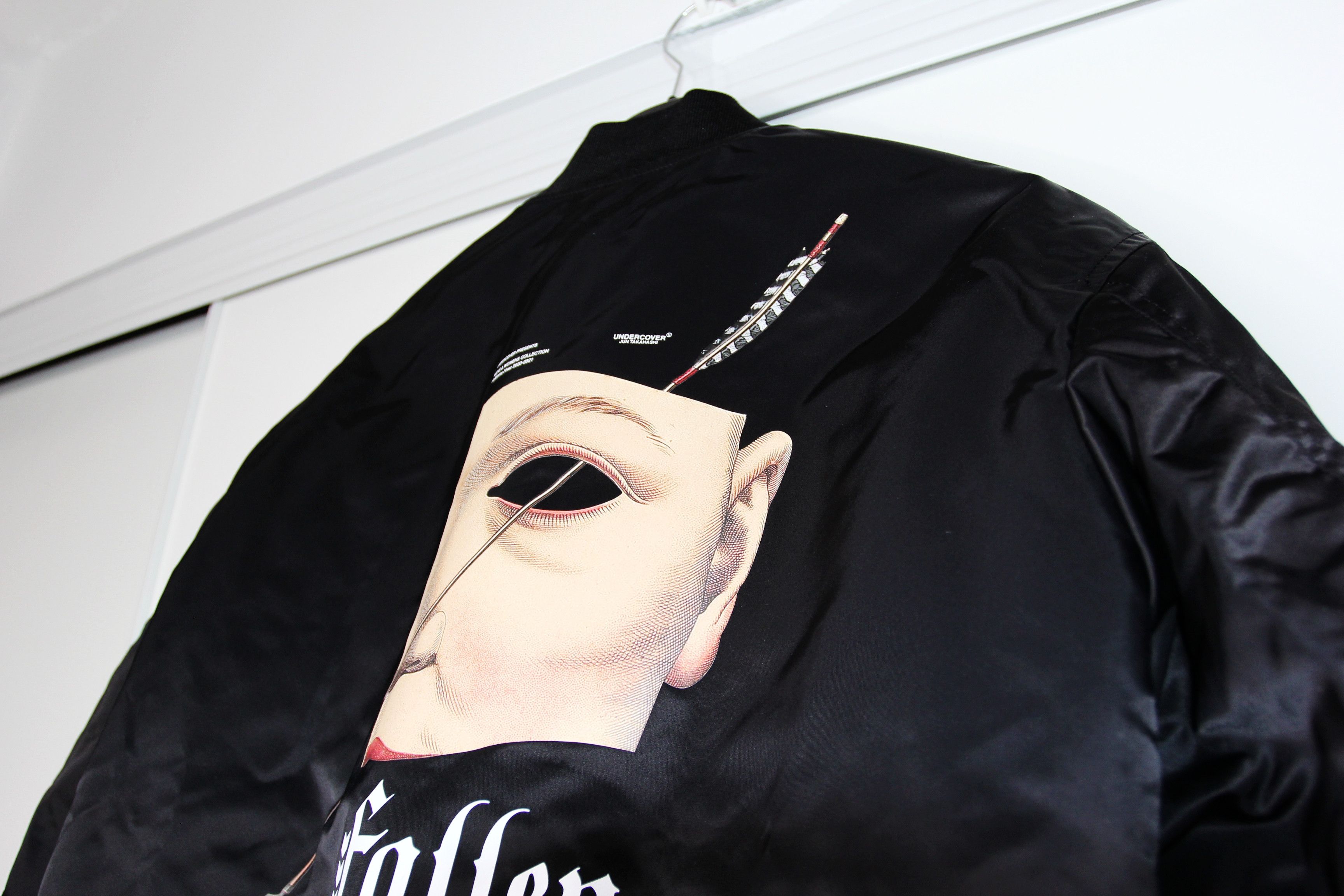 Undercover BNWT AW20 UNDERCOVER FALLEN MAN REVERSIBLE BOMBER JACKET 1 Size US S / EU 44-46 / 1 - 8 Thumbnail