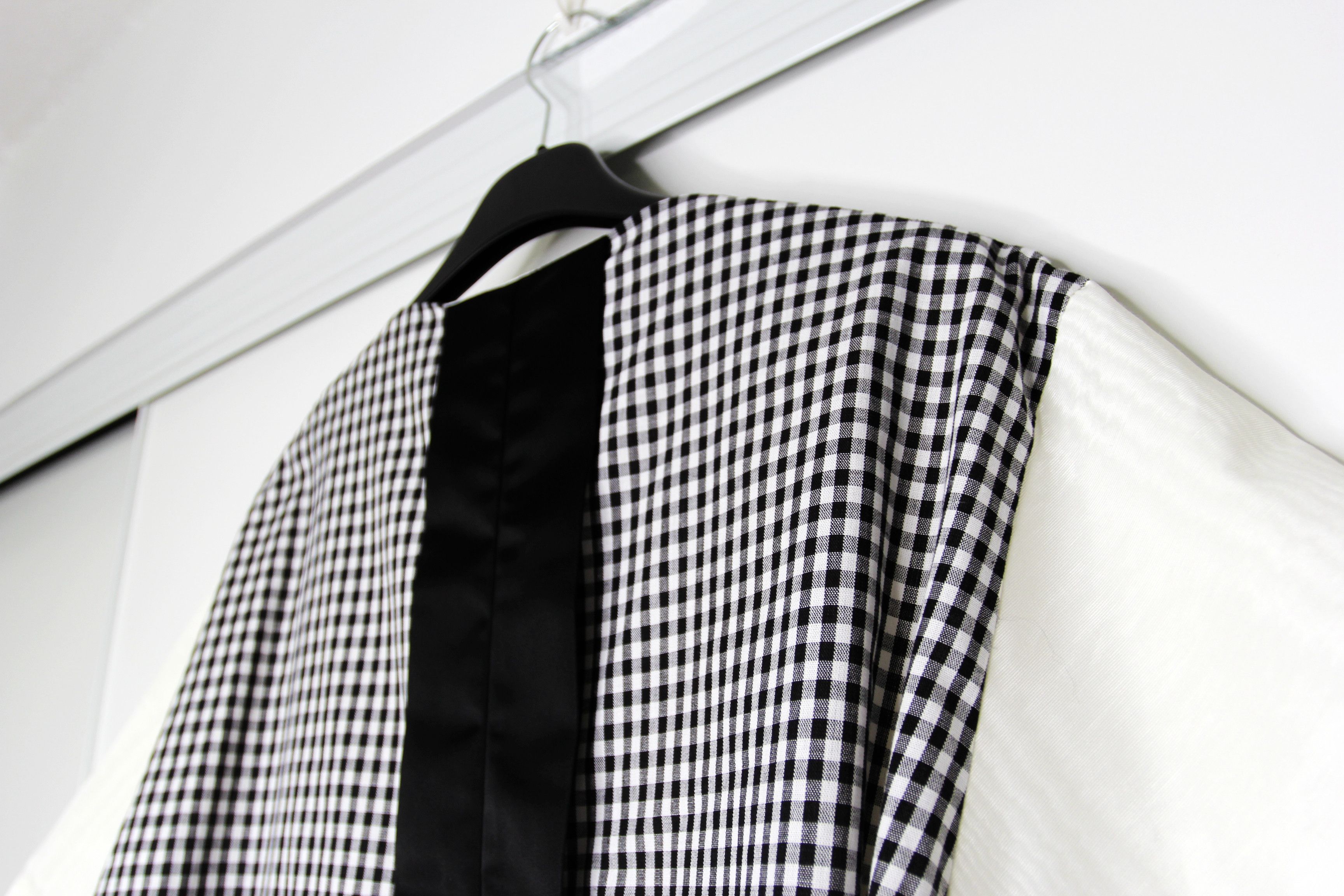 Nicomede Talavera BNWT SS20 NICOMEDE EPISODE 1 GINGHAM MOIRE STRETCH TSHIRT L Size US L / EU 52-54 / 3 - 7 Thumbnail